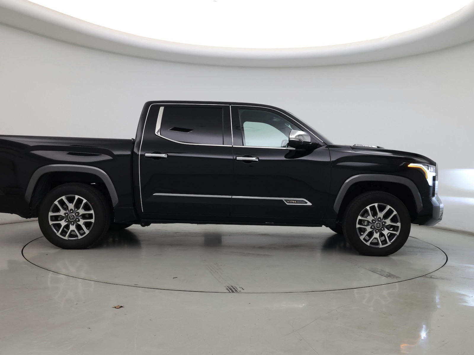 2023 Toyota Tundra 1794 Edition - Photo 8