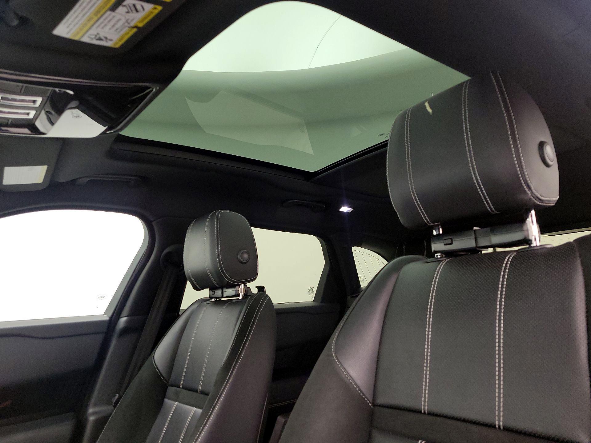 Thumbnail: 2018 Land Rover Range Rover Velar - 20