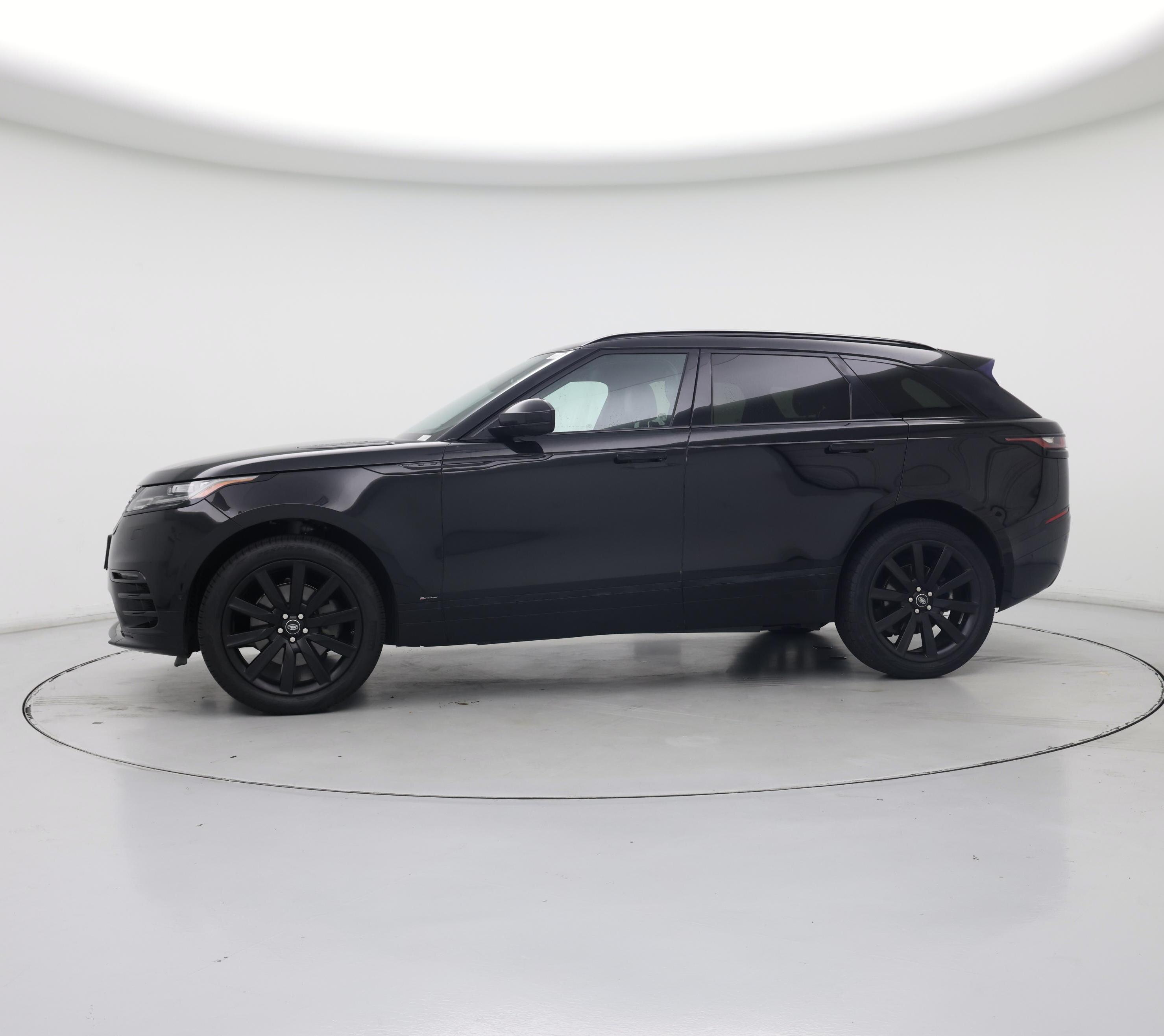 Thumbnail: 2018 Land Rover Range Rover Velar - 3