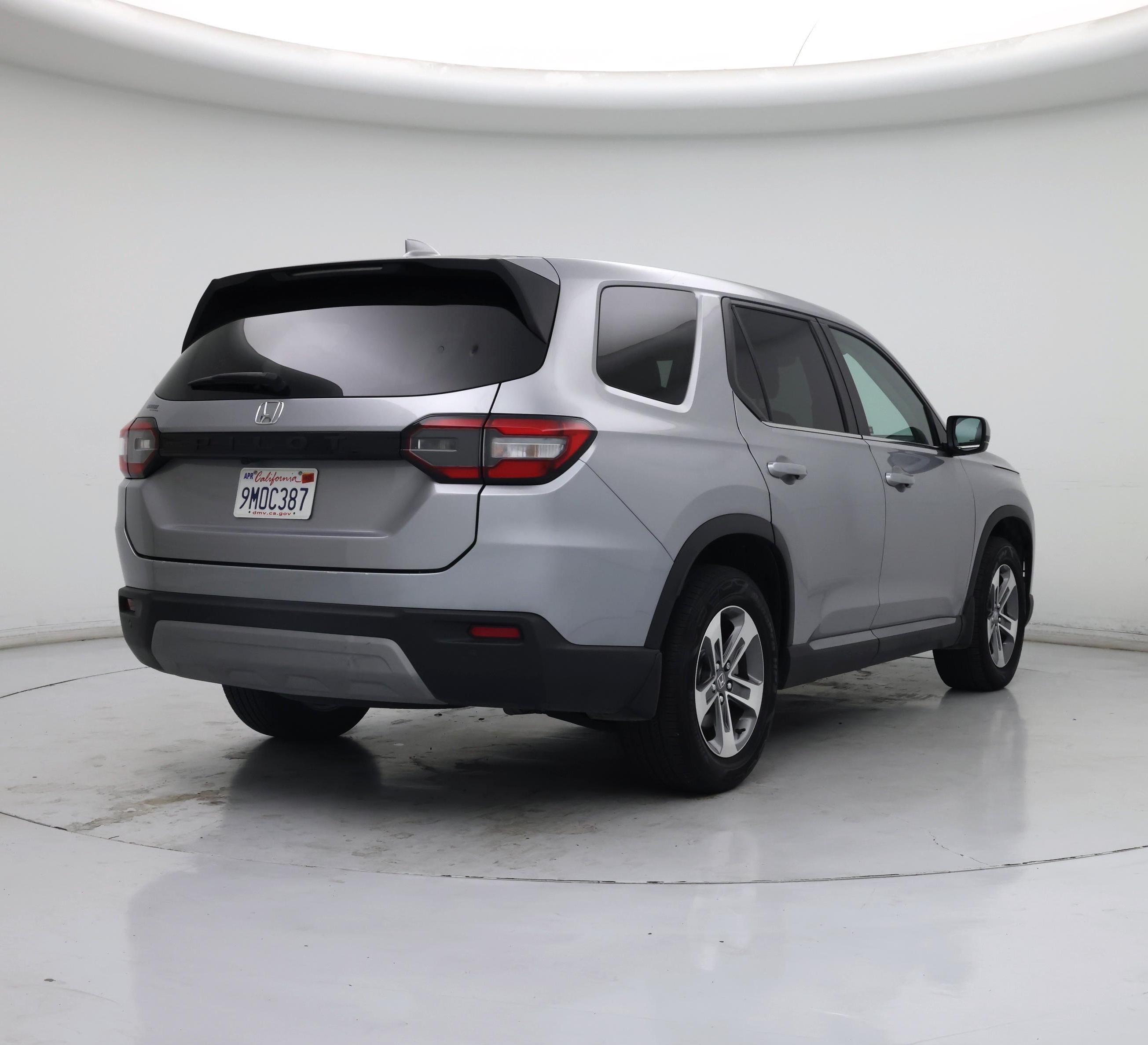 Thumbnail: 2024 Honda Pilot - 8