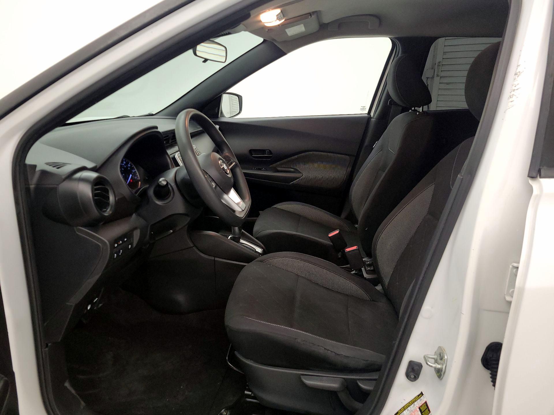 Thumbnail: 2020 Nissan Kicks - 11