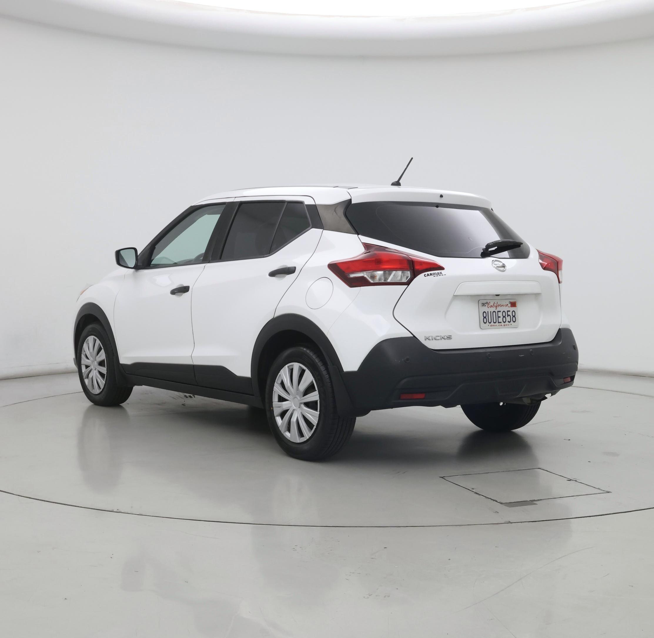 Thumbnail: 2020 Nissan Kicks - 2