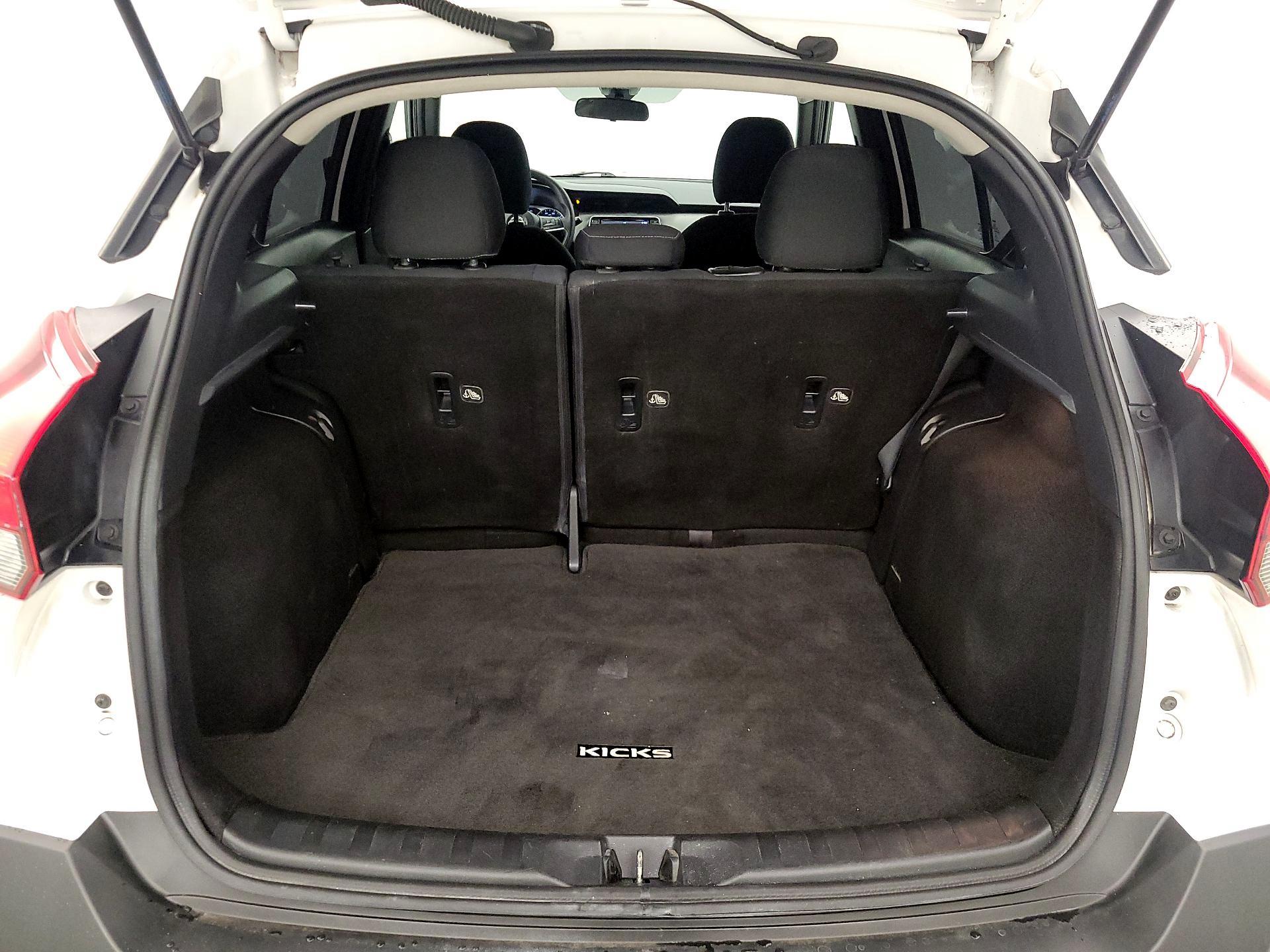 Thumbnail: 2020 Nissan Kicks - 20