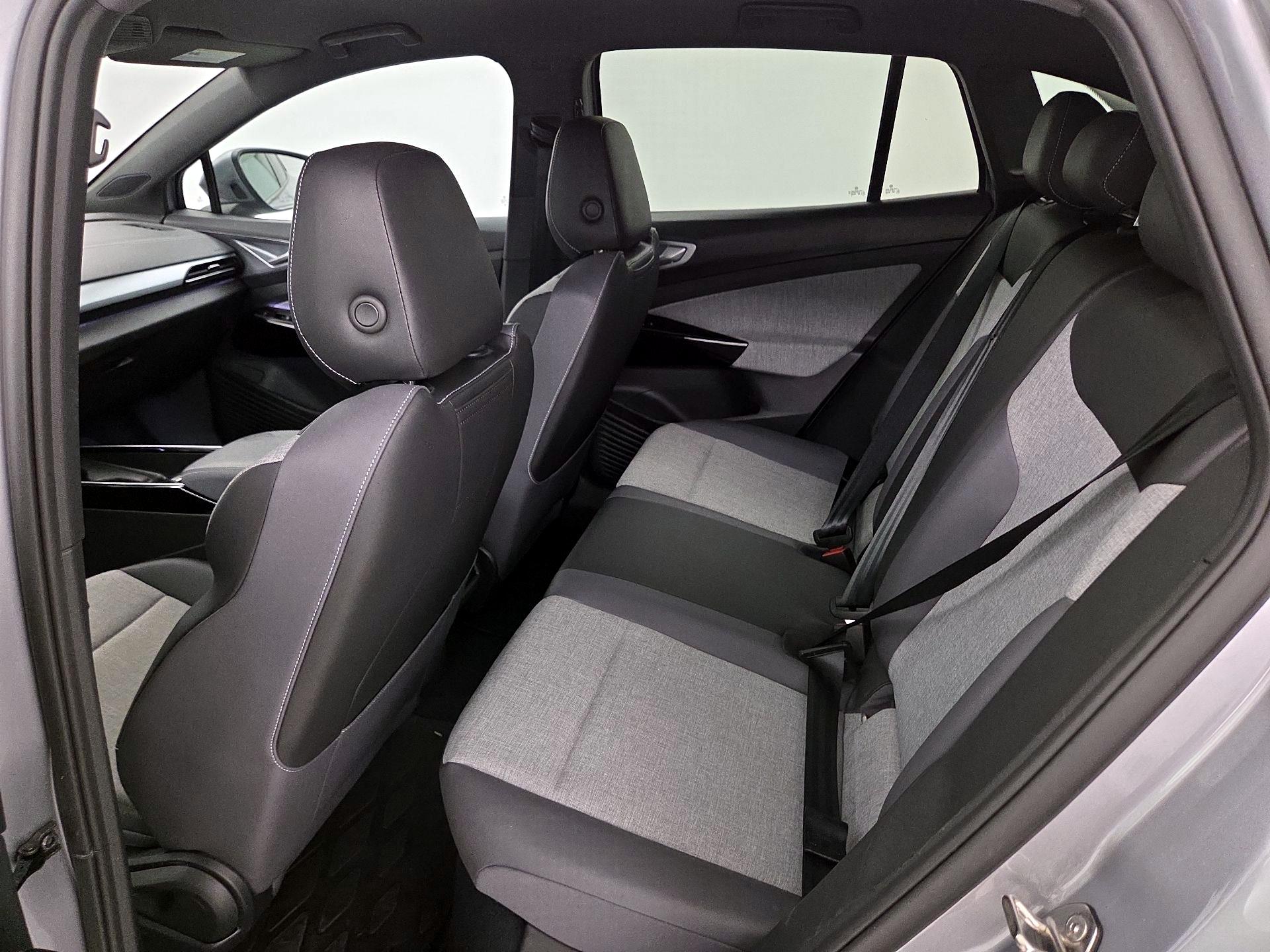 Thumbnail: 2023 Volkswagen ID.4 - 20