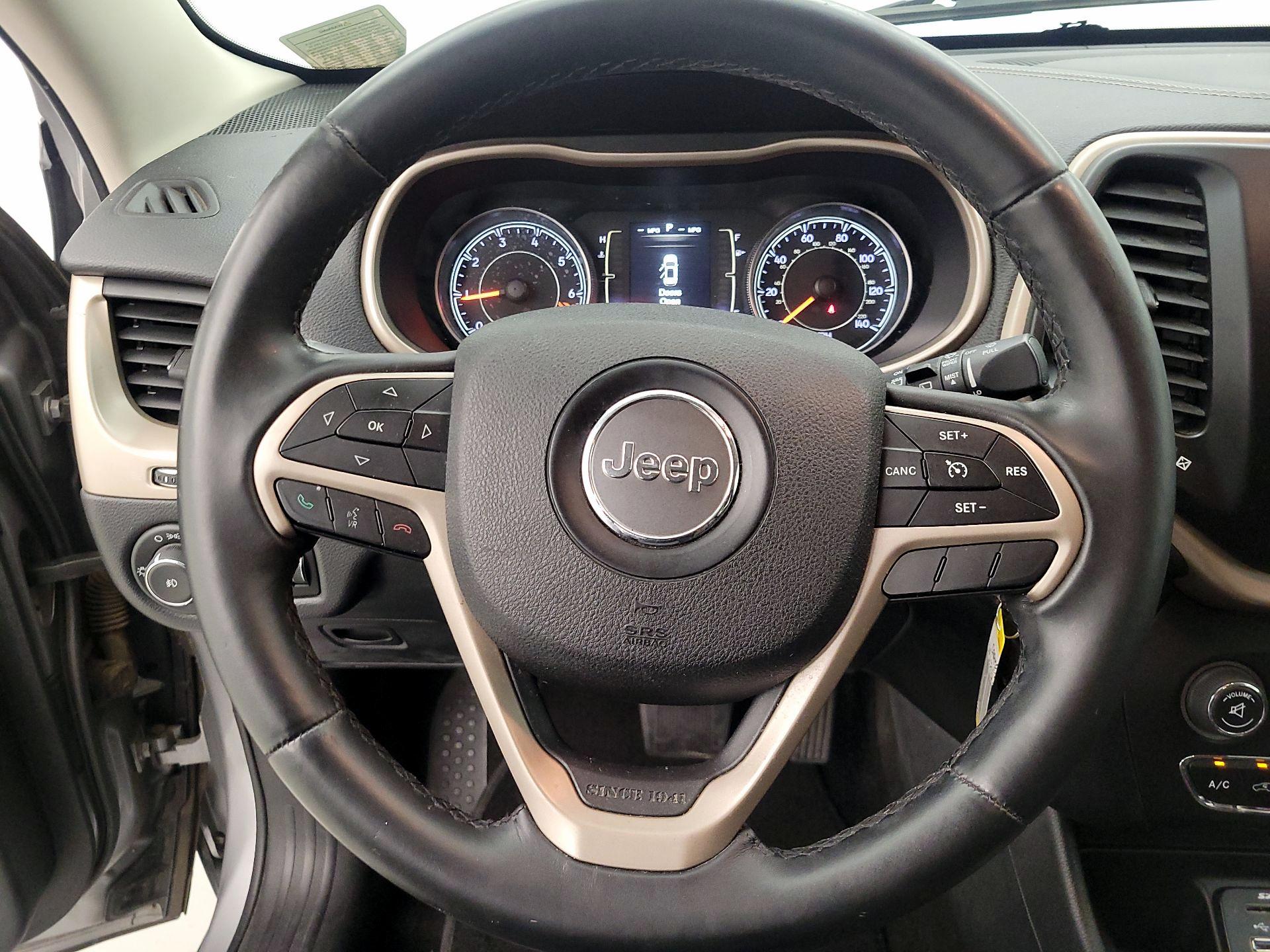 Thumbnail: 2014 Jeep Cherokee - 10