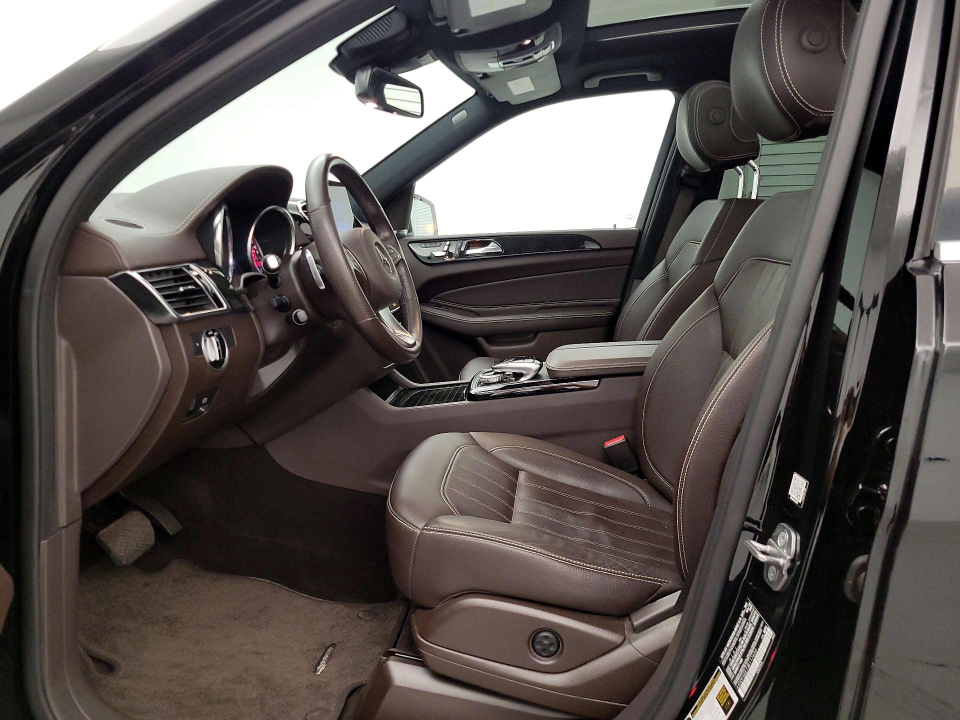 Thumbnail: 2018 Mercedes-Benz GLS - 11