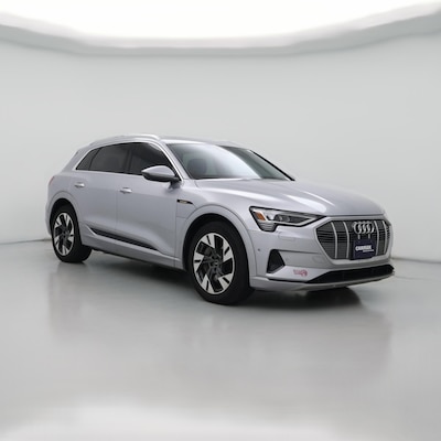 2022 Audi e-tron Premium Plus