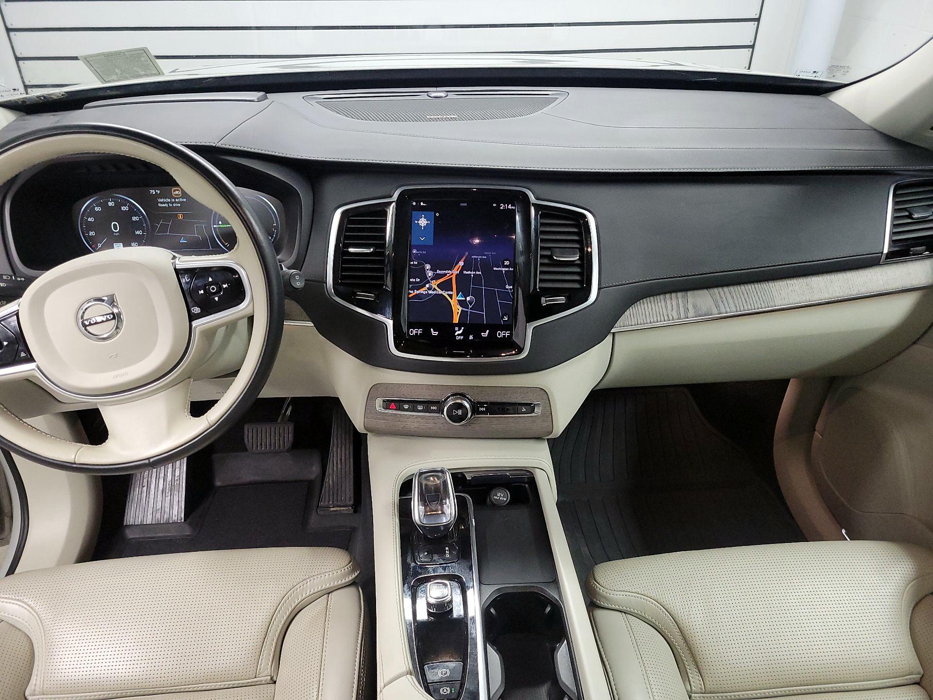 Thumbnail: 2022 Volvo XC90 - 9