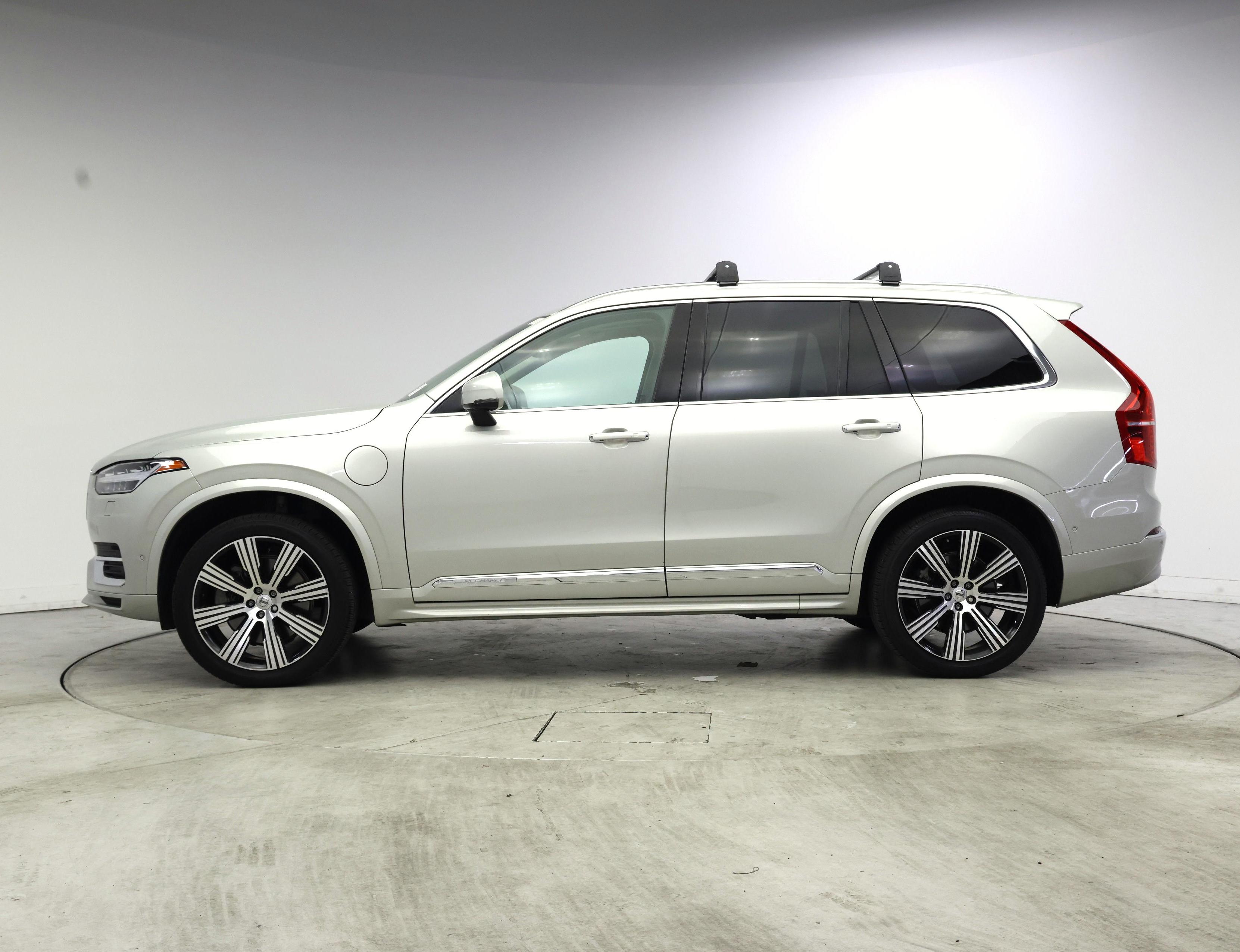 Thumbnail: 2022 Volvo XC90 - 3