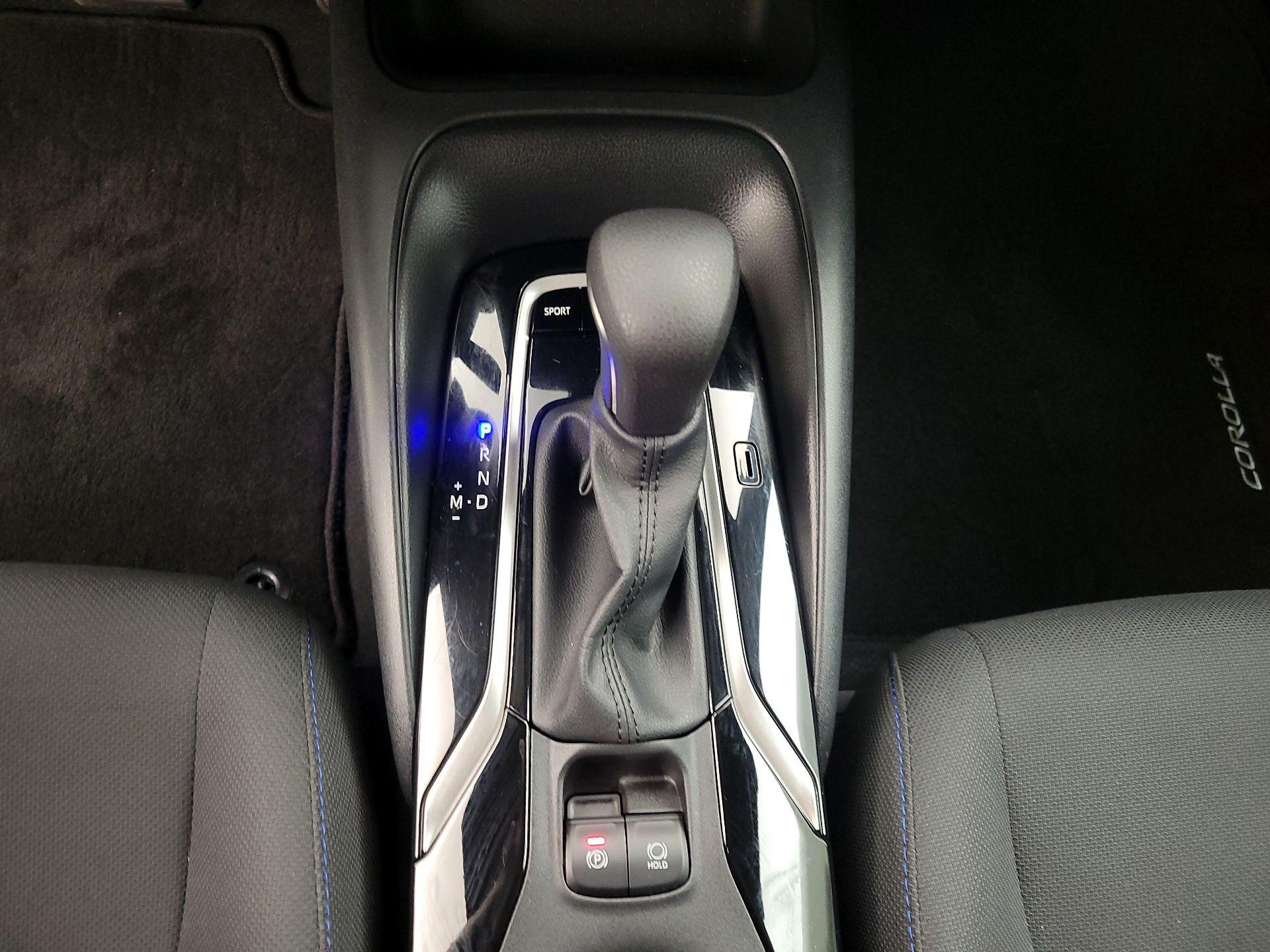 Thumbnail: 2022 Toyota Corolla - 17