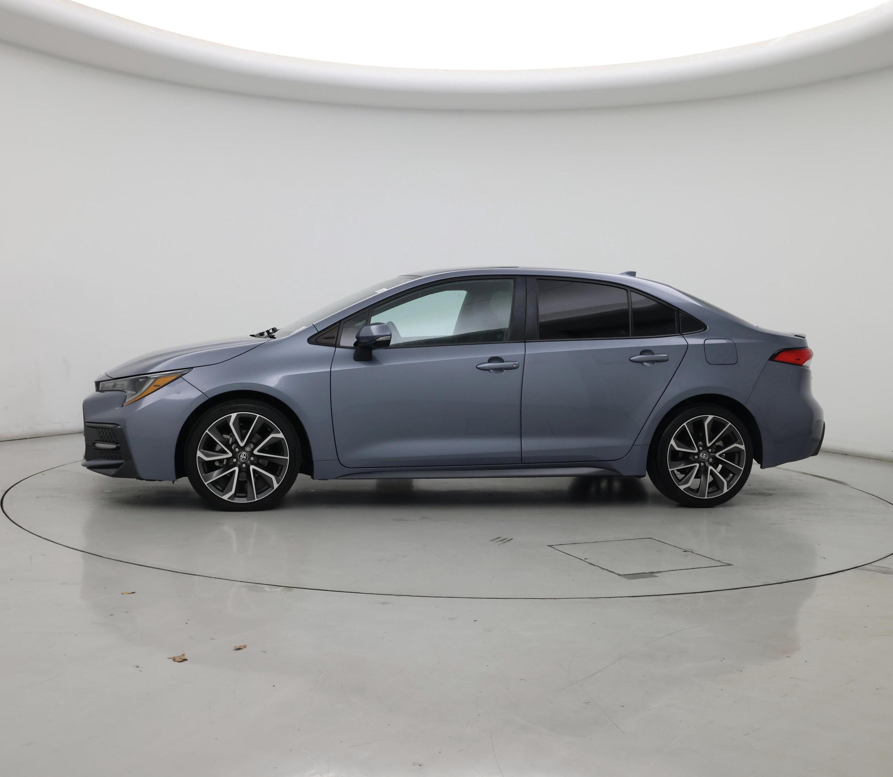 Thumbnail: 2022 Toyota Corolla - 3