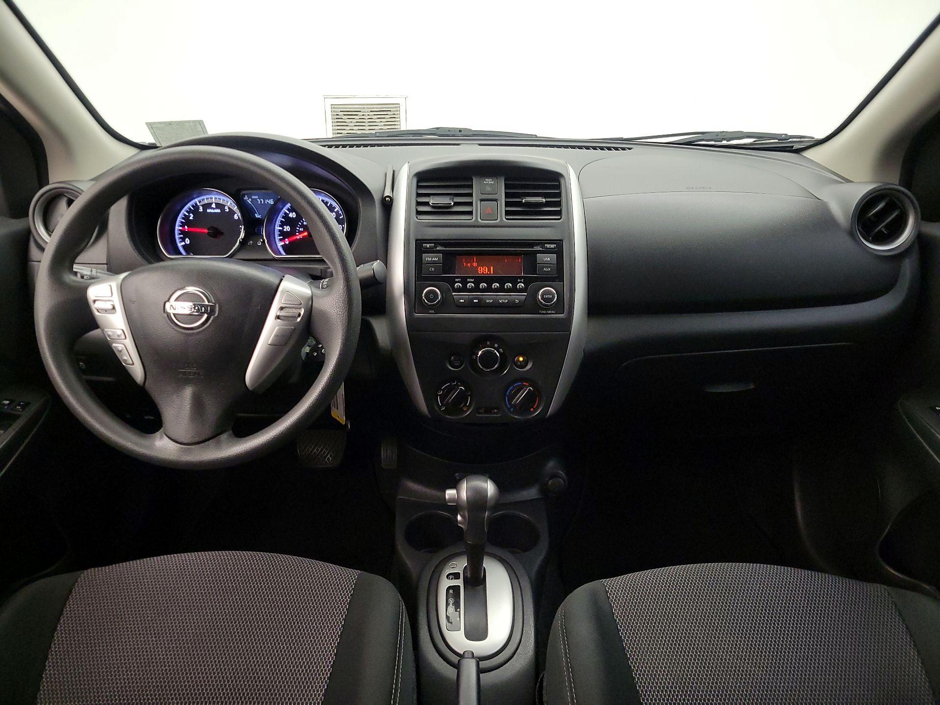 Thumbnail: 2018 Nissan Versa - 9