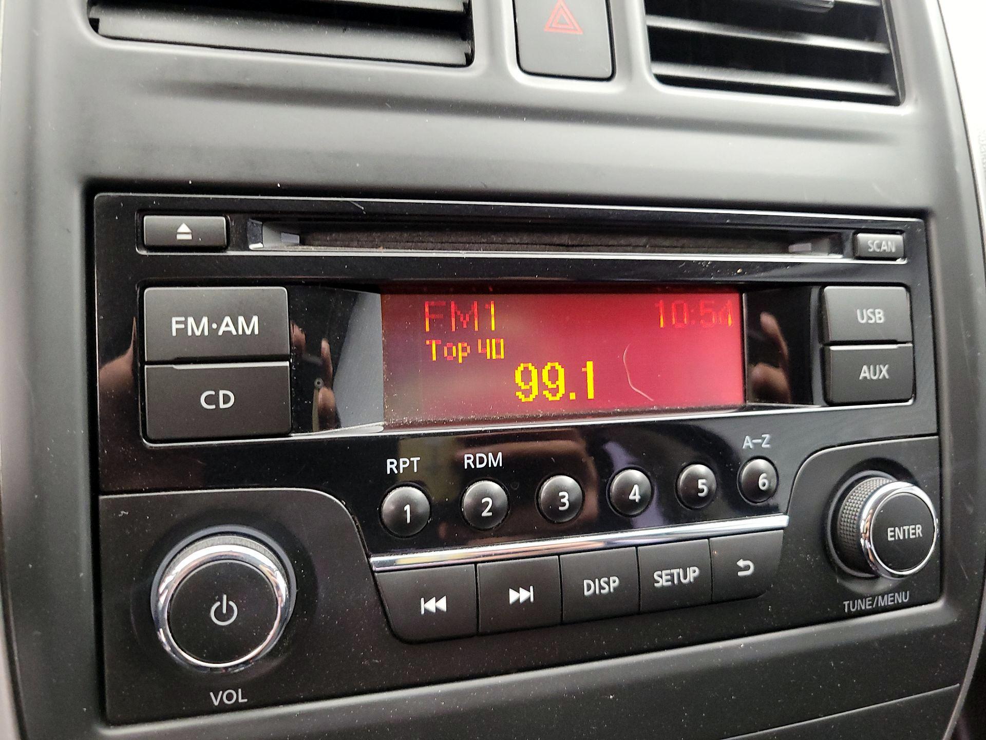 Thumbnail: 2018 Nissan Versa - 14