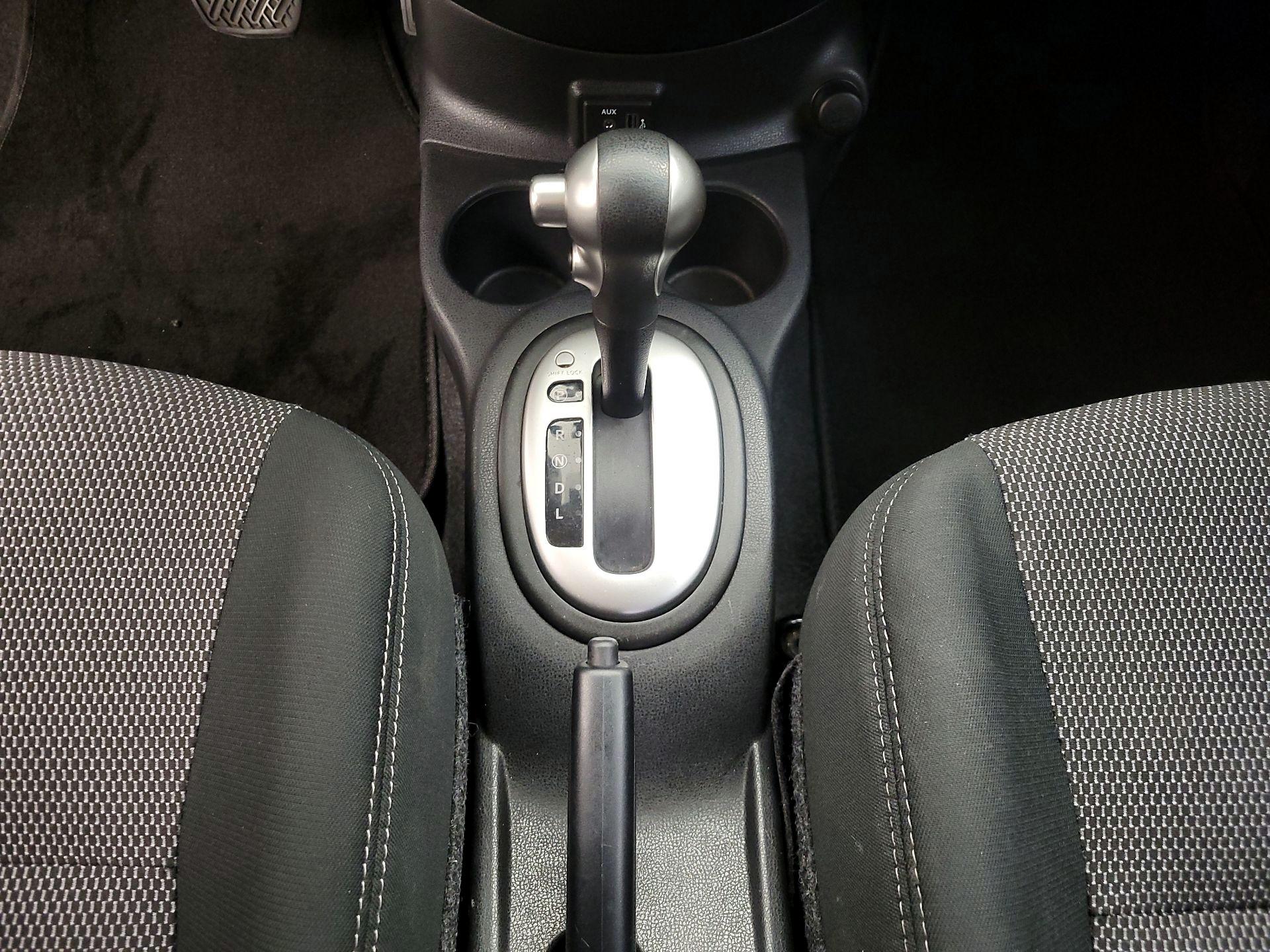 Thumbnail: 2018 Nissan Versa - 16