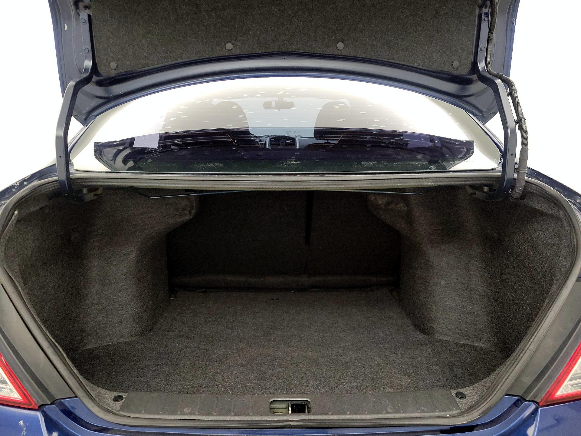 Thumbnail: 2018 Nissan Versa - 19