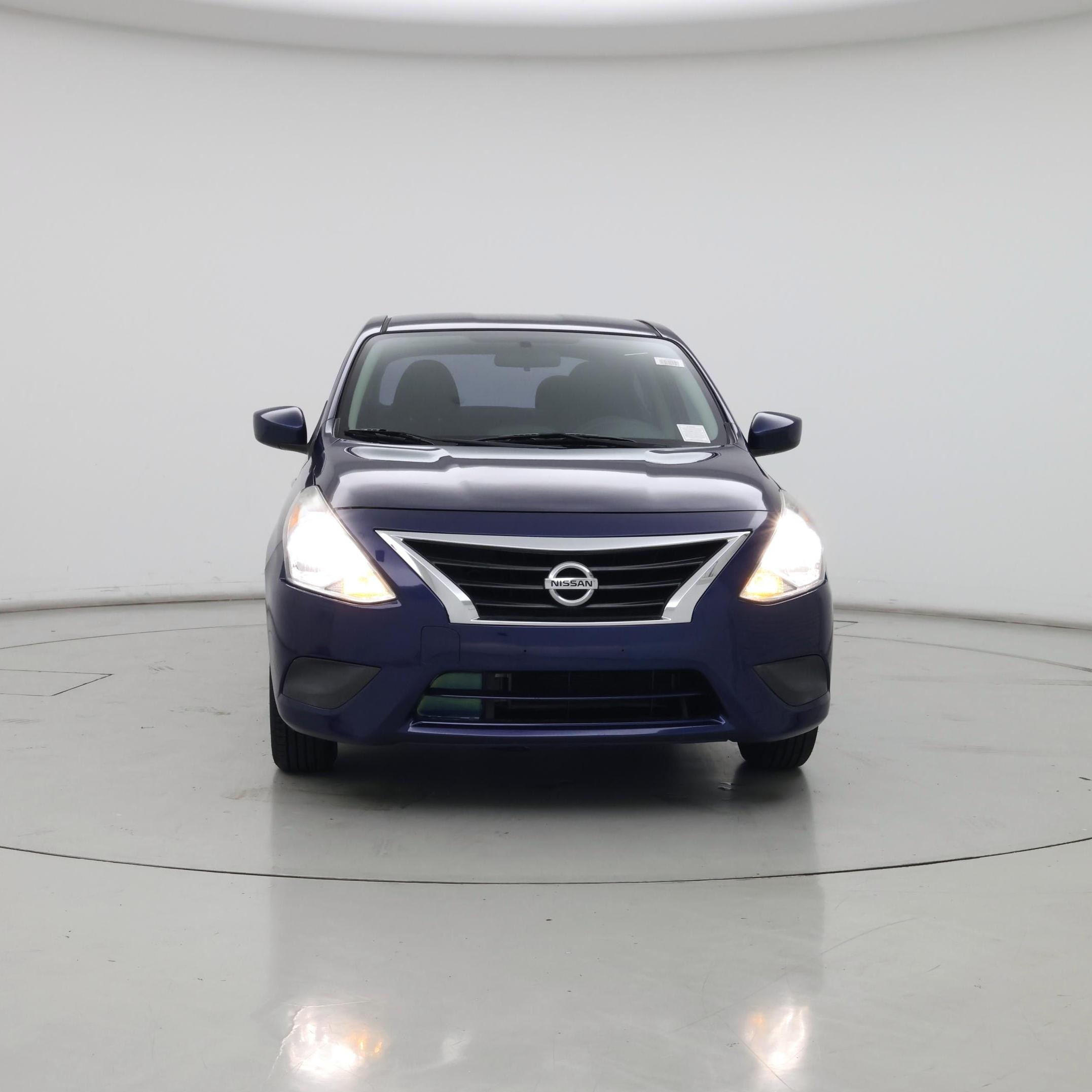 Thumbnail: 2018 Nissan Versa - 5