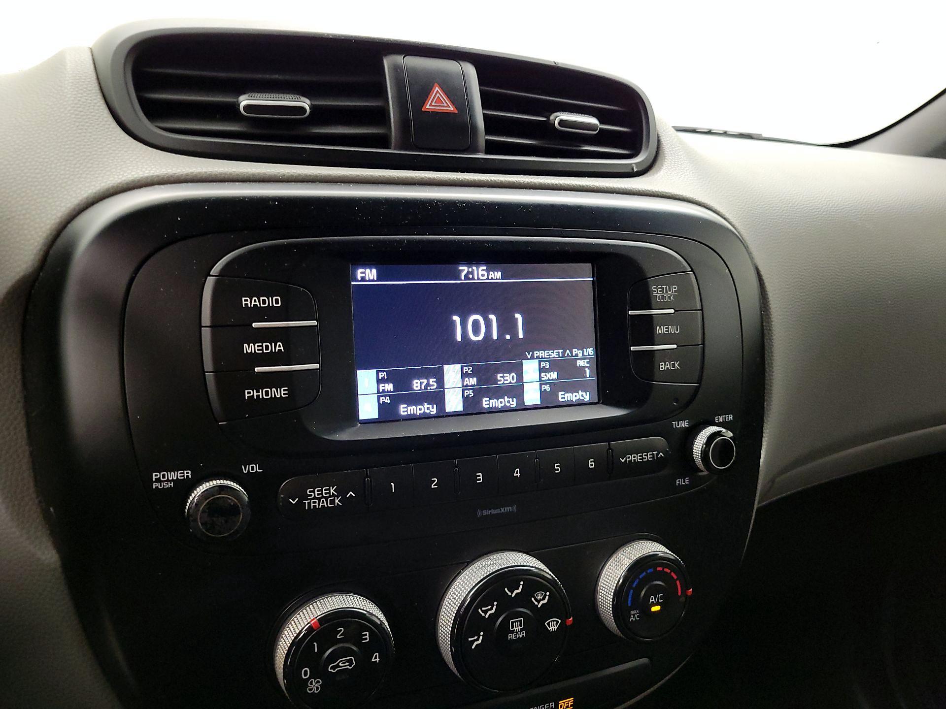 Thumbnail: 2018 Kia Soul - 14