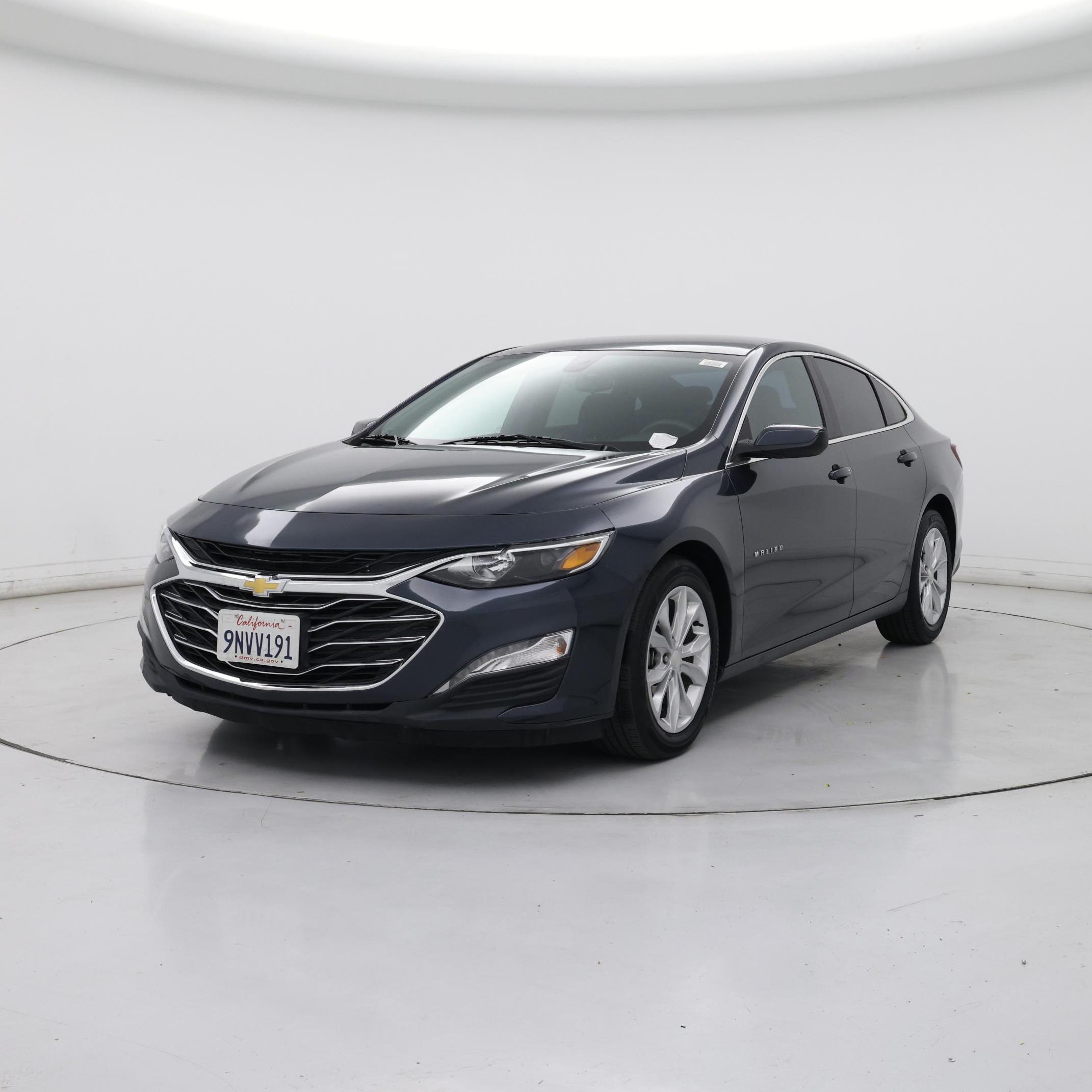 Thumbnail: 2020 Chevrolet Malibu - 4