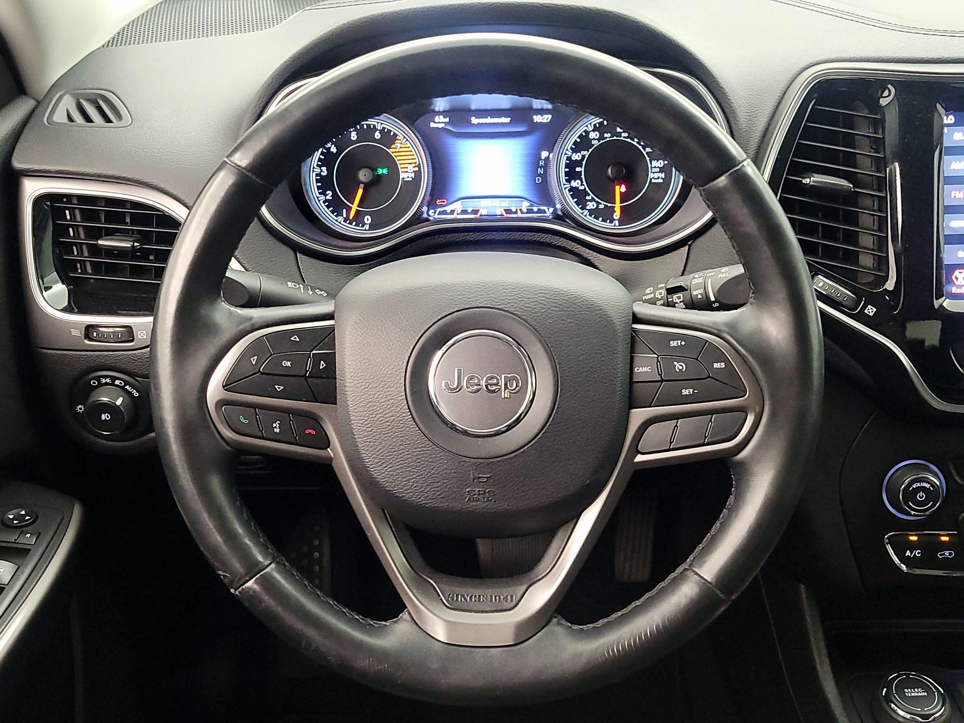 Thumbnail: 2019 Jeep Cherokee - 10