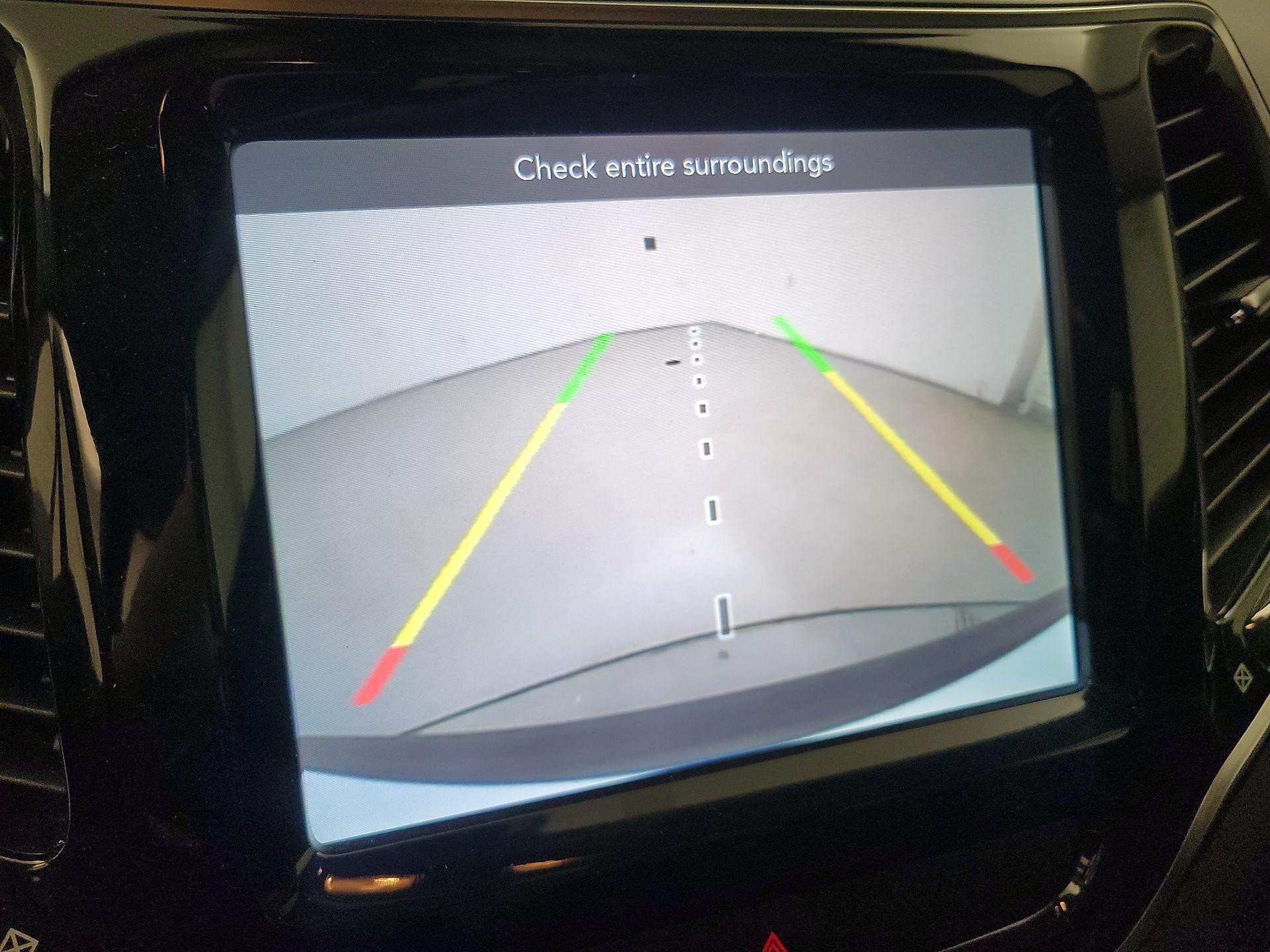 Thumbnail: 2019 Jeep Cherokee - 14