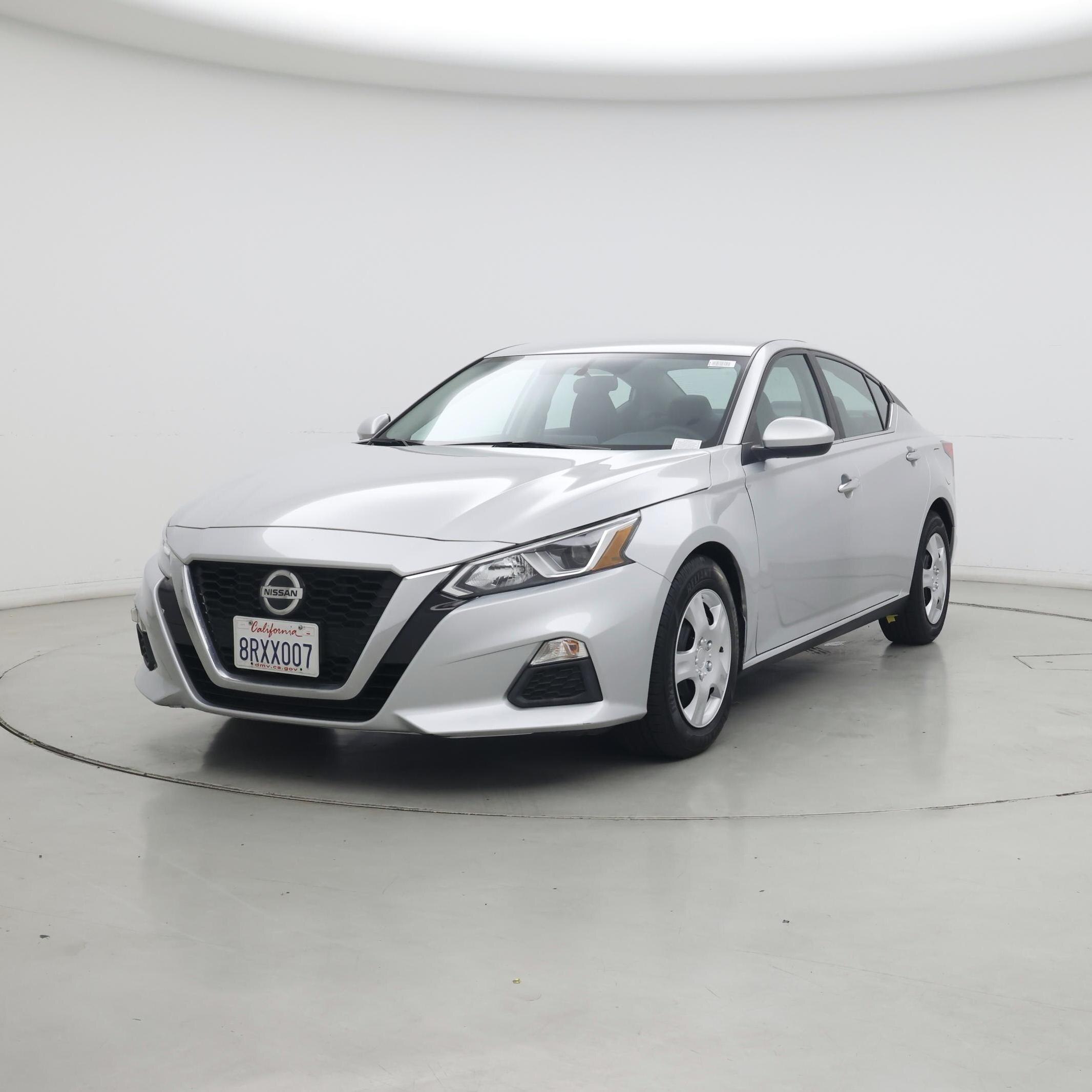 Thumbnail: 2020 Nissan Altima - 4