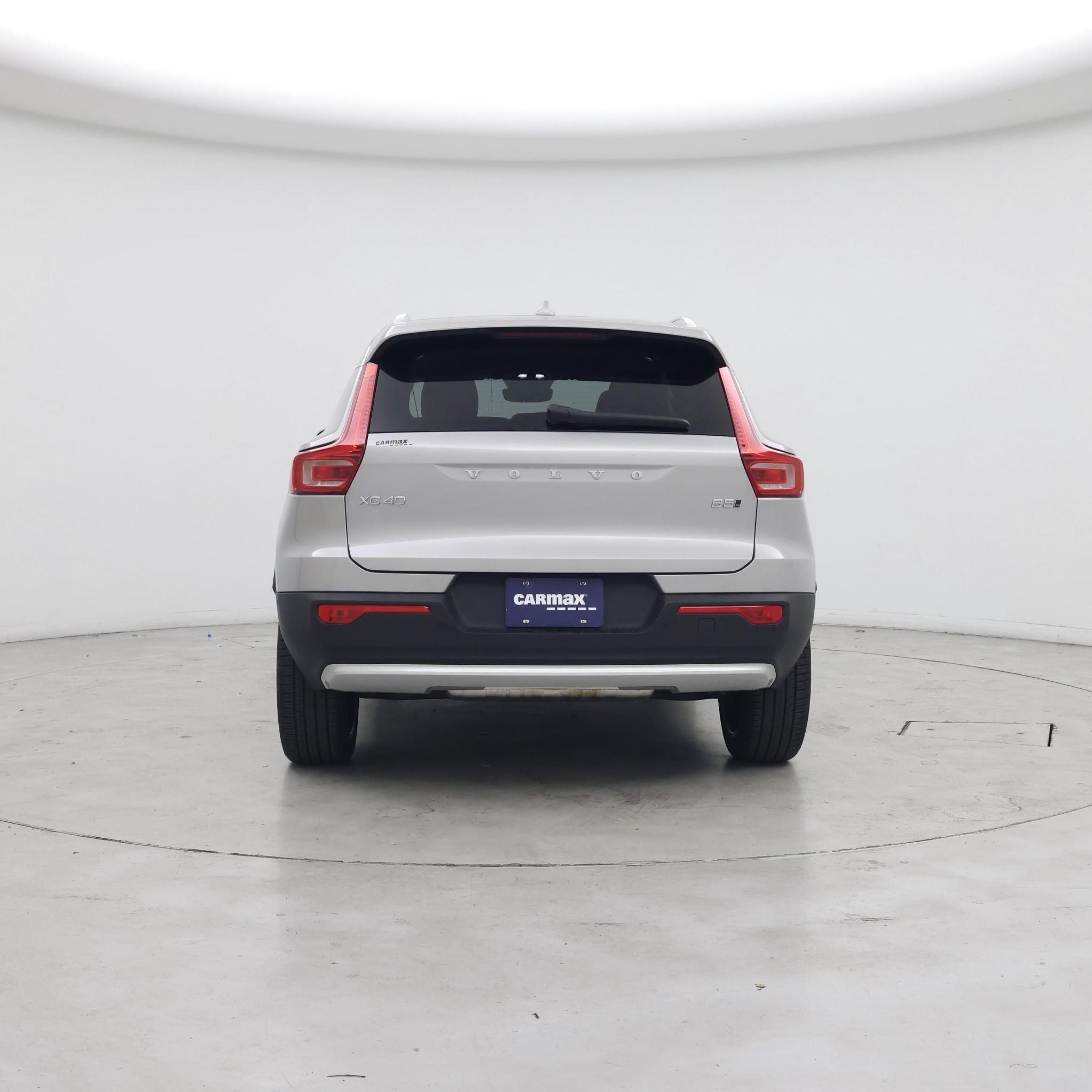 Thumbnail: 2025 Volvo XC40 - 6