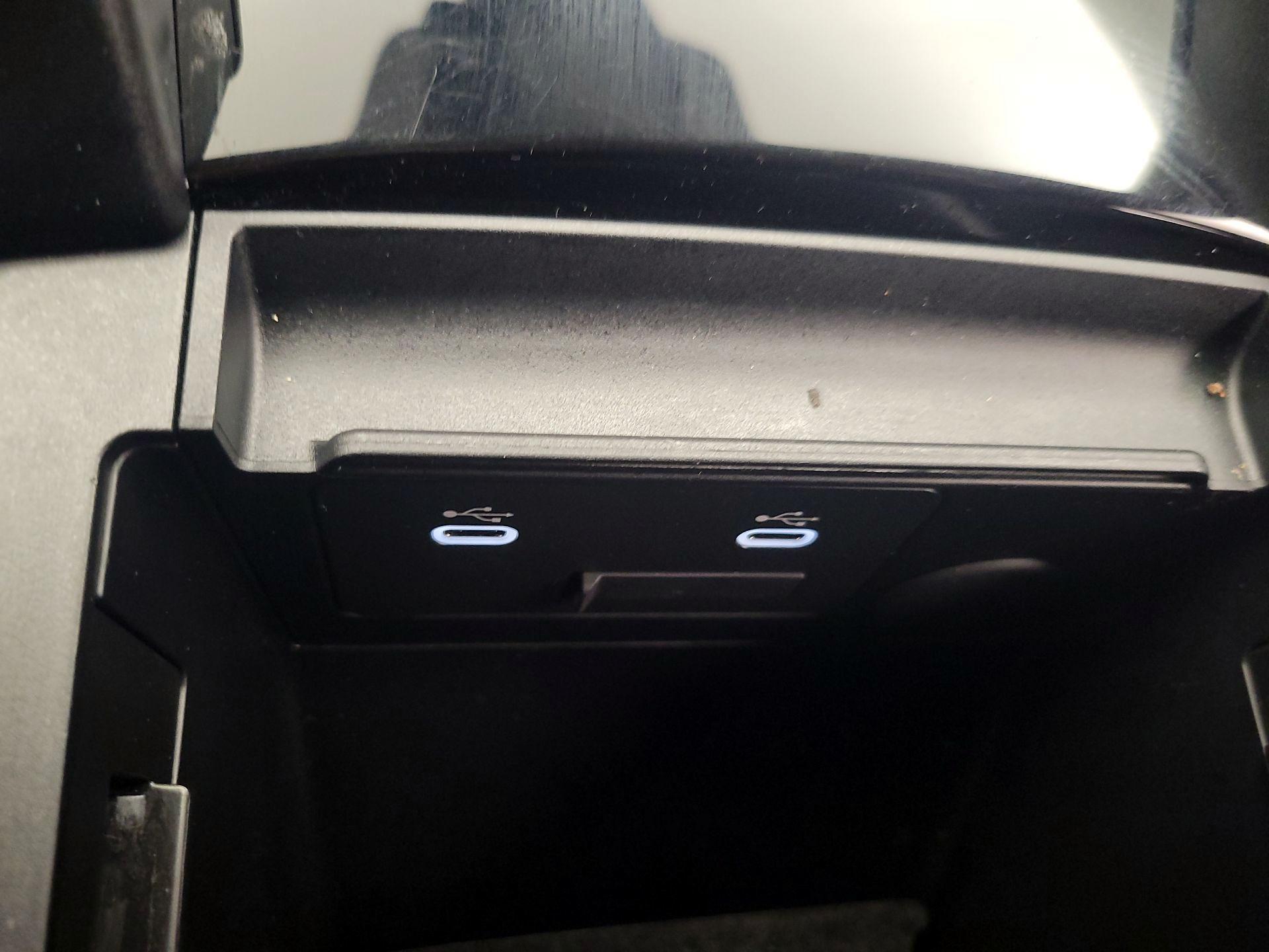 Thumbnail: 2024 Mazda Mazda3 - 18