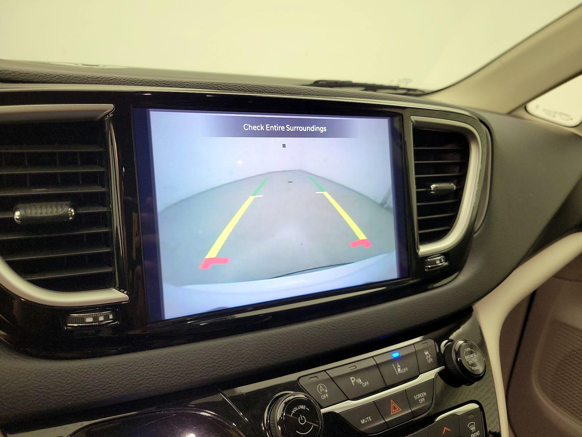 Thumbnail: 2023 Chrysler Pacifica - 14