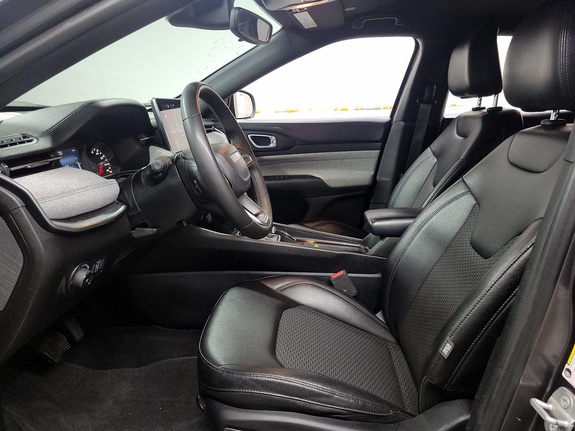 Thumbnail: 2024 Jeep Compass - 11