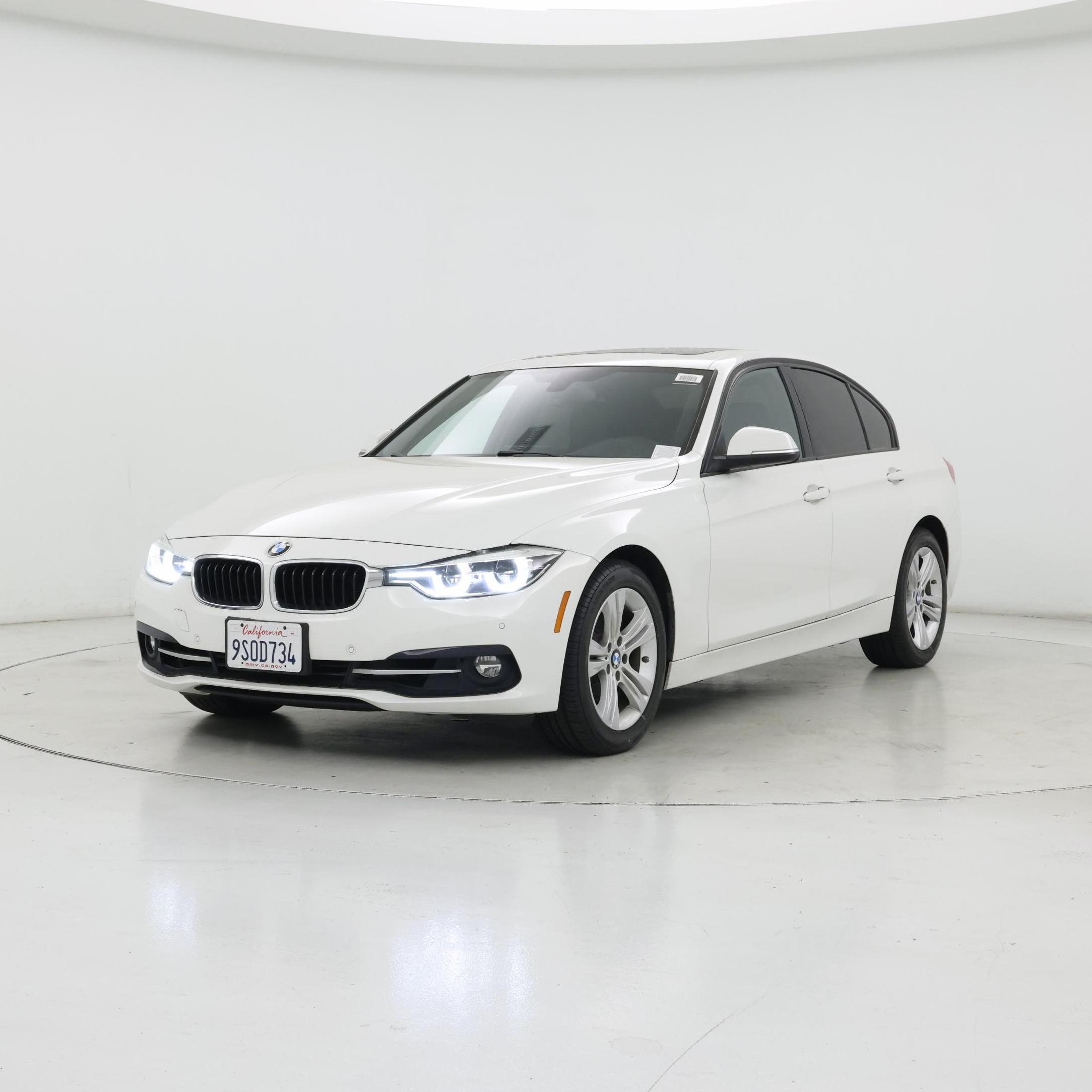 Thumbnail: 2016 BMW 3 Series - 4