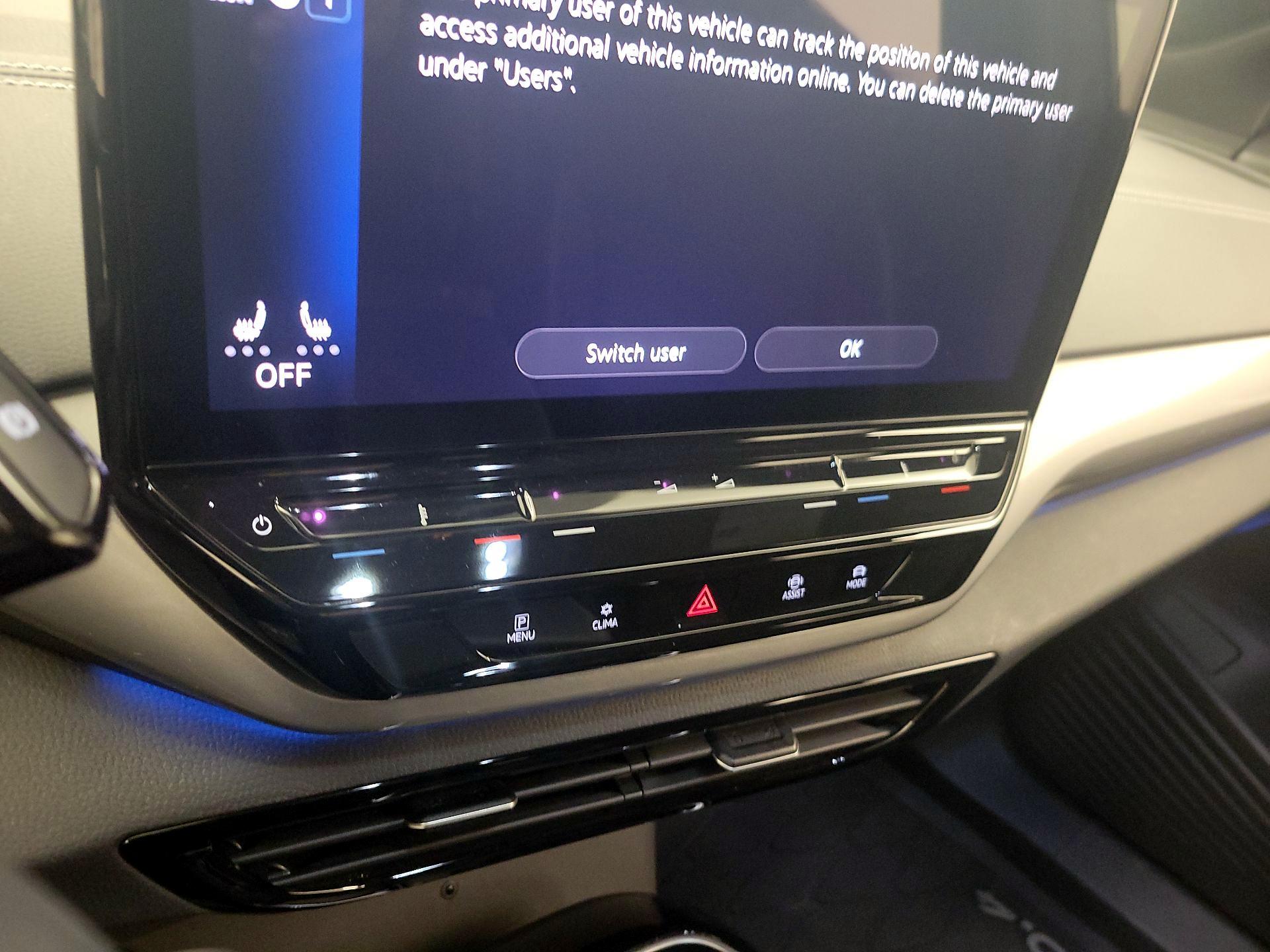 Thumbnail: 2023 Volkswagen ID.4 - 16