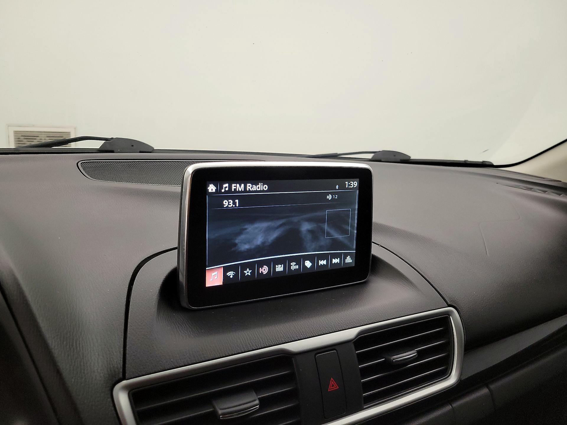 Thumbnail: 2015 Mazda Mazda3 - 15