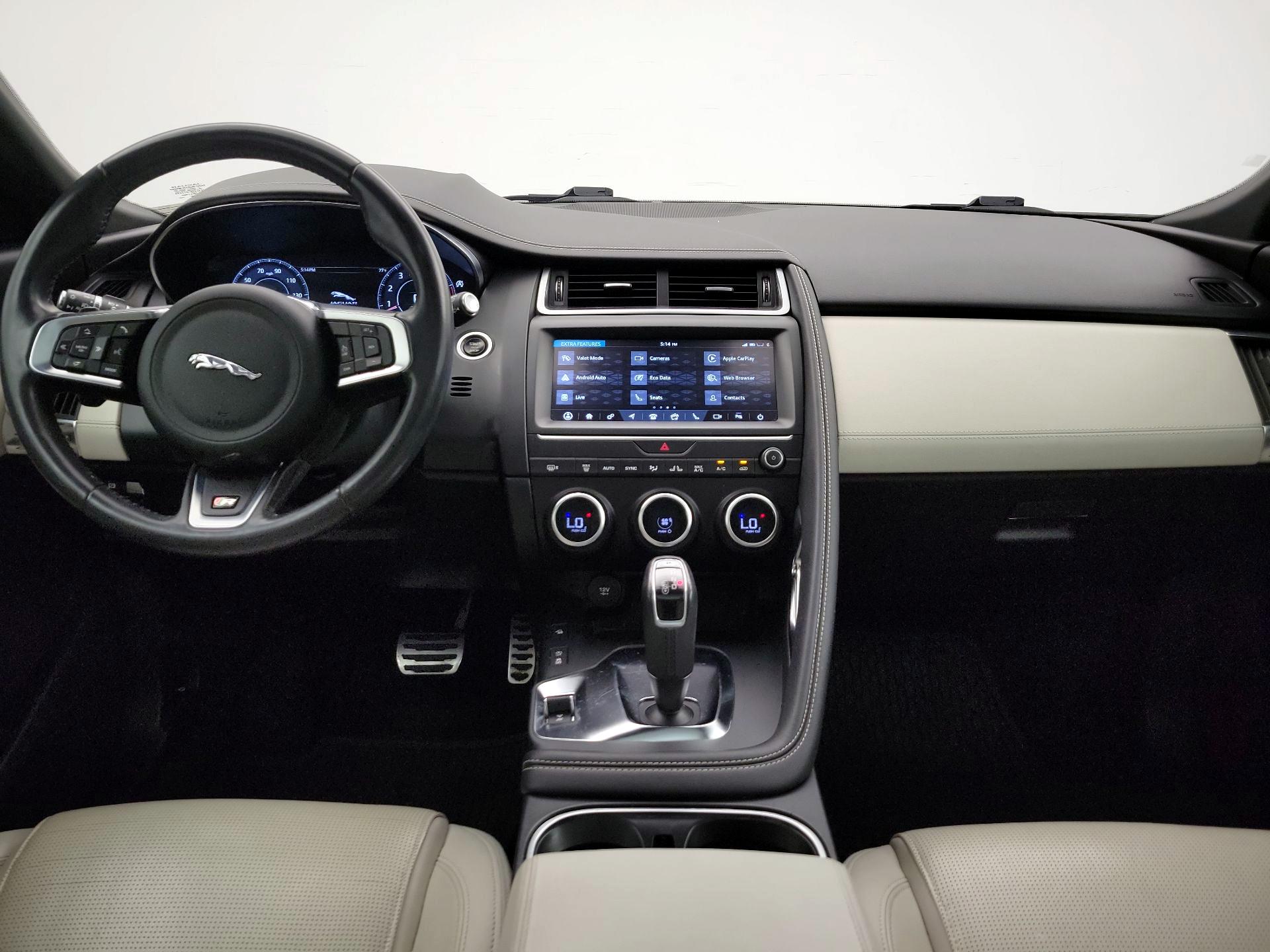 Thumbnail: 2020 Jaguar E-Pace - 9