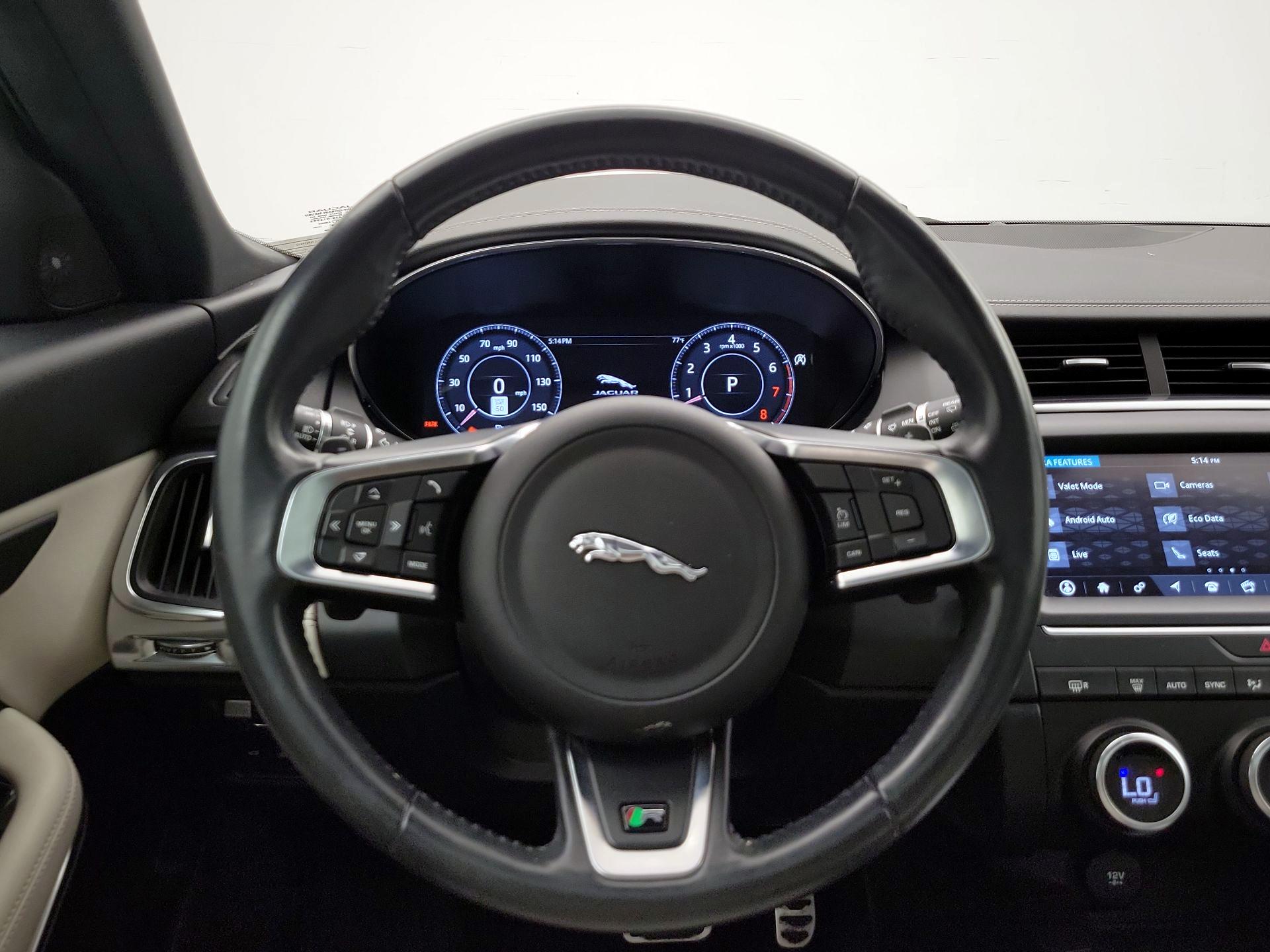 Thumbnail: 2020 Jaguar E-Pace - 10