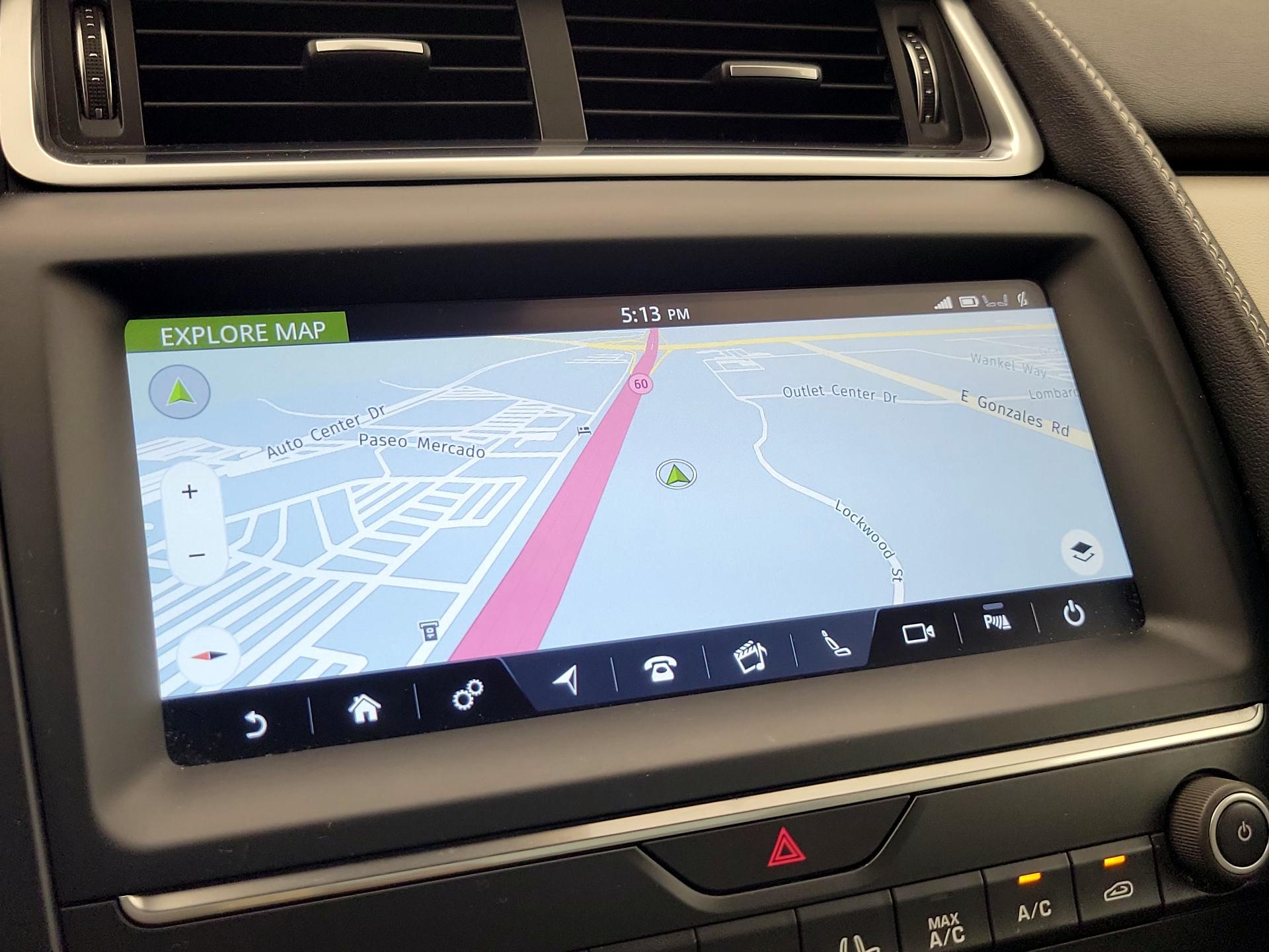 Thumbnail: 2020 Jaguar E-Pace - 14