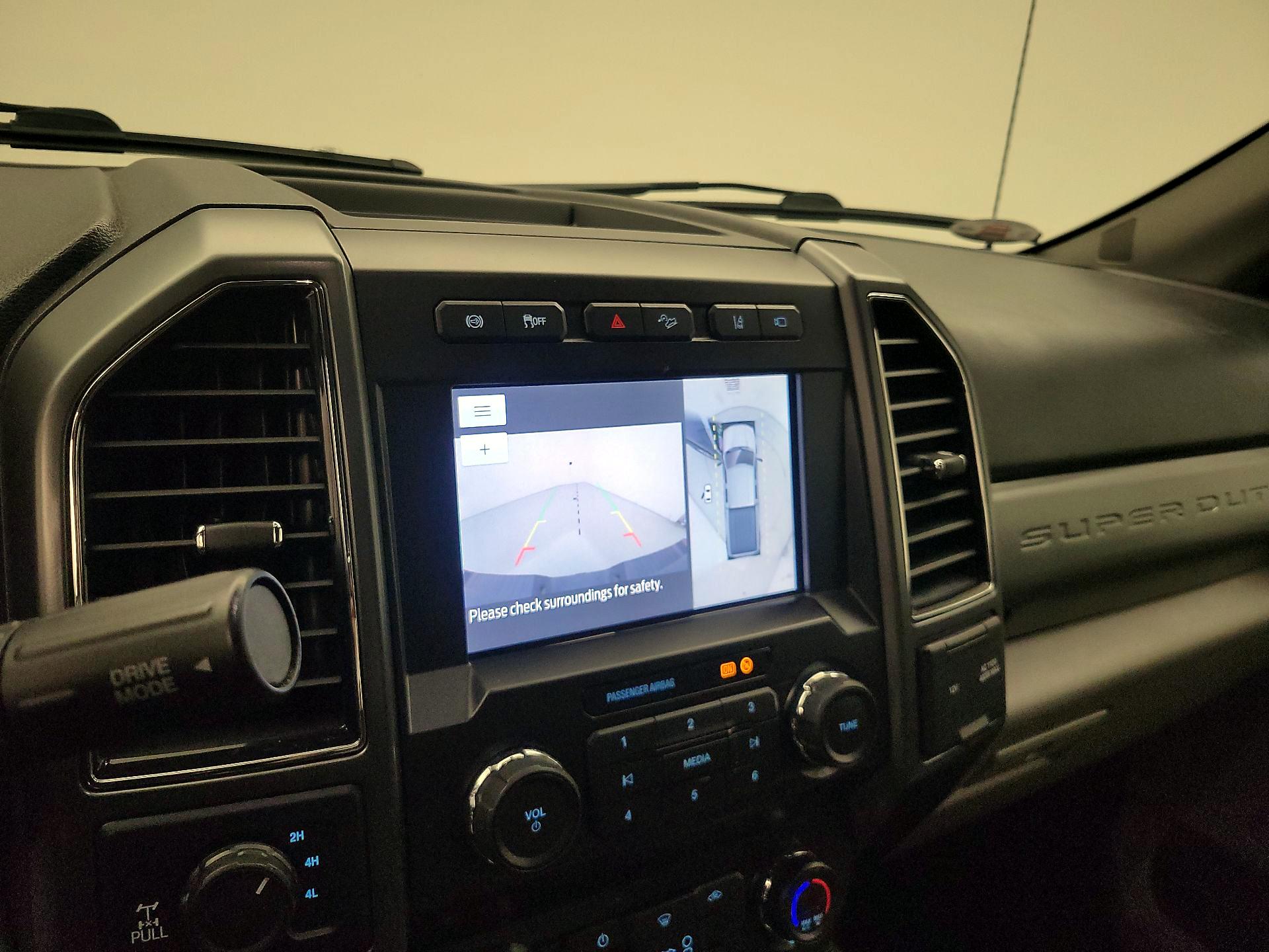 Thumbnail: 2020 Ford F-250 - 15