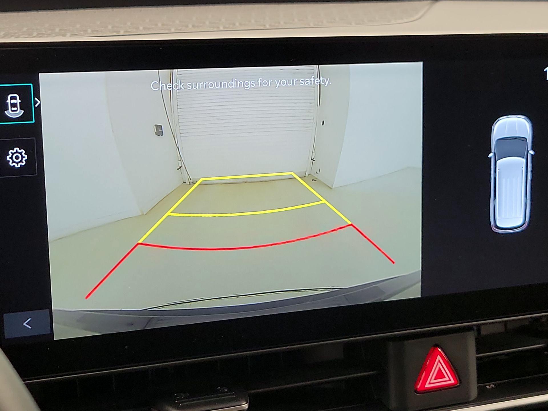 Thumbnail: 2025 Kia Carnival - 15