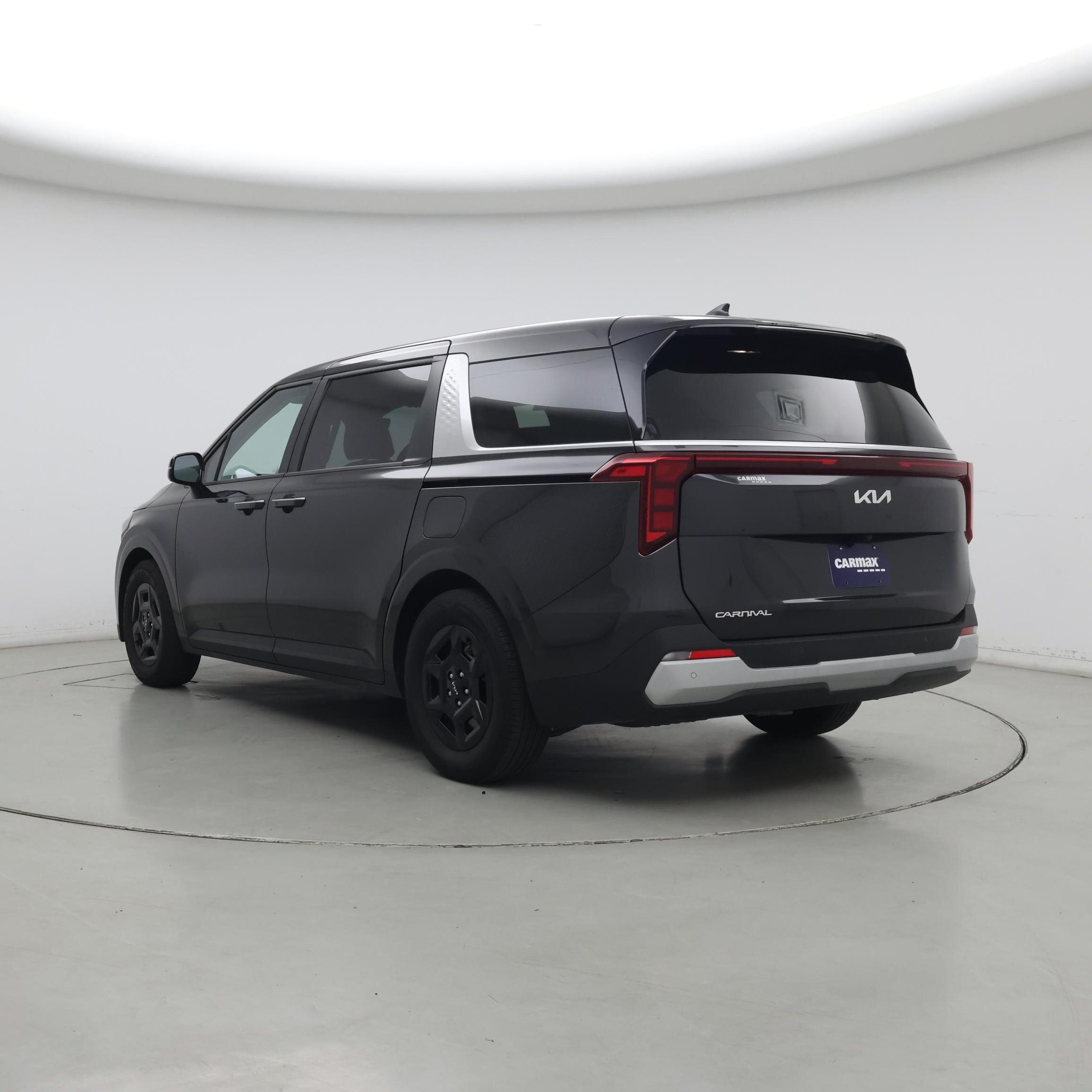 Thumbnail: 2025 Kia Carnival - 2