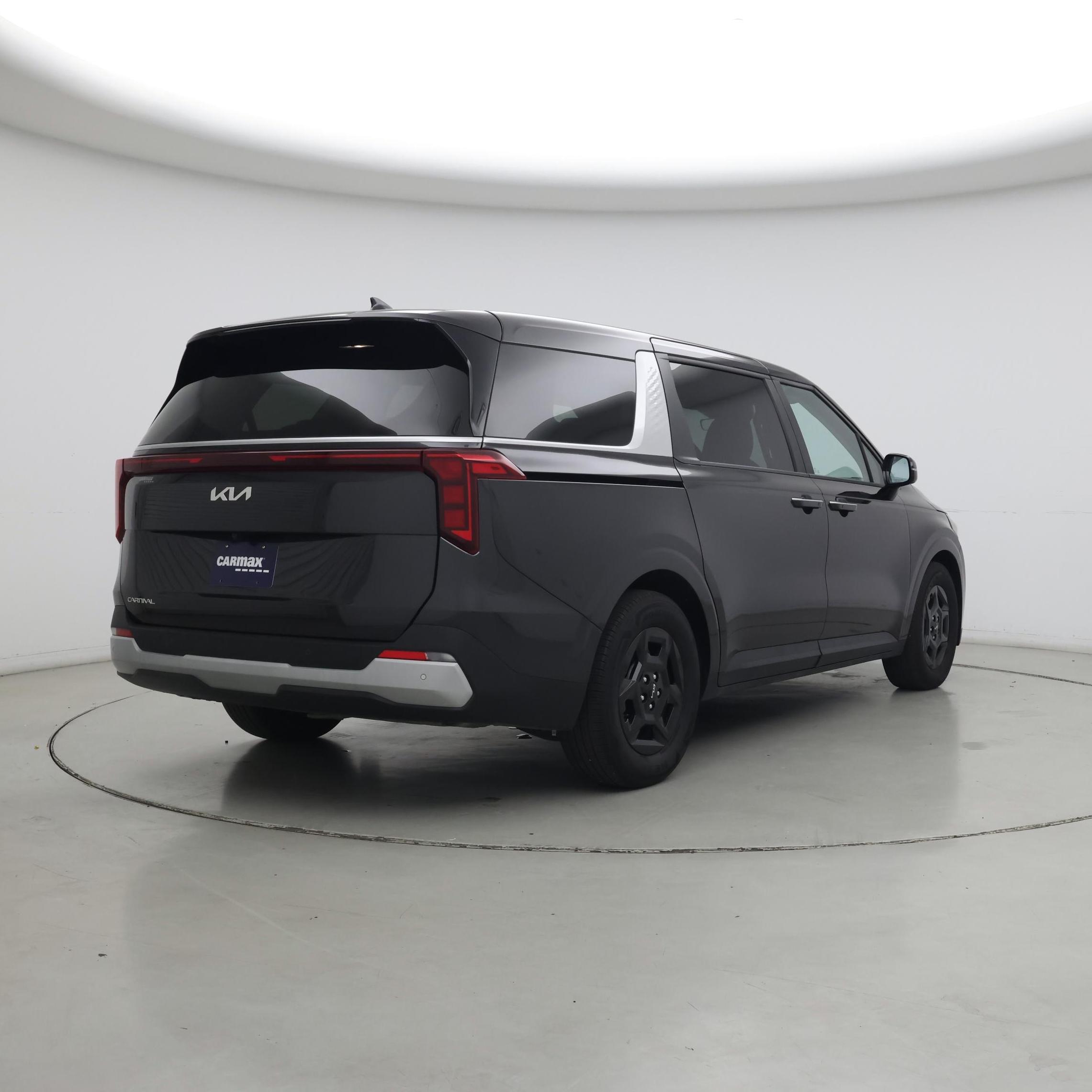 Thumbnail: 2025 Kia Carnival - 8