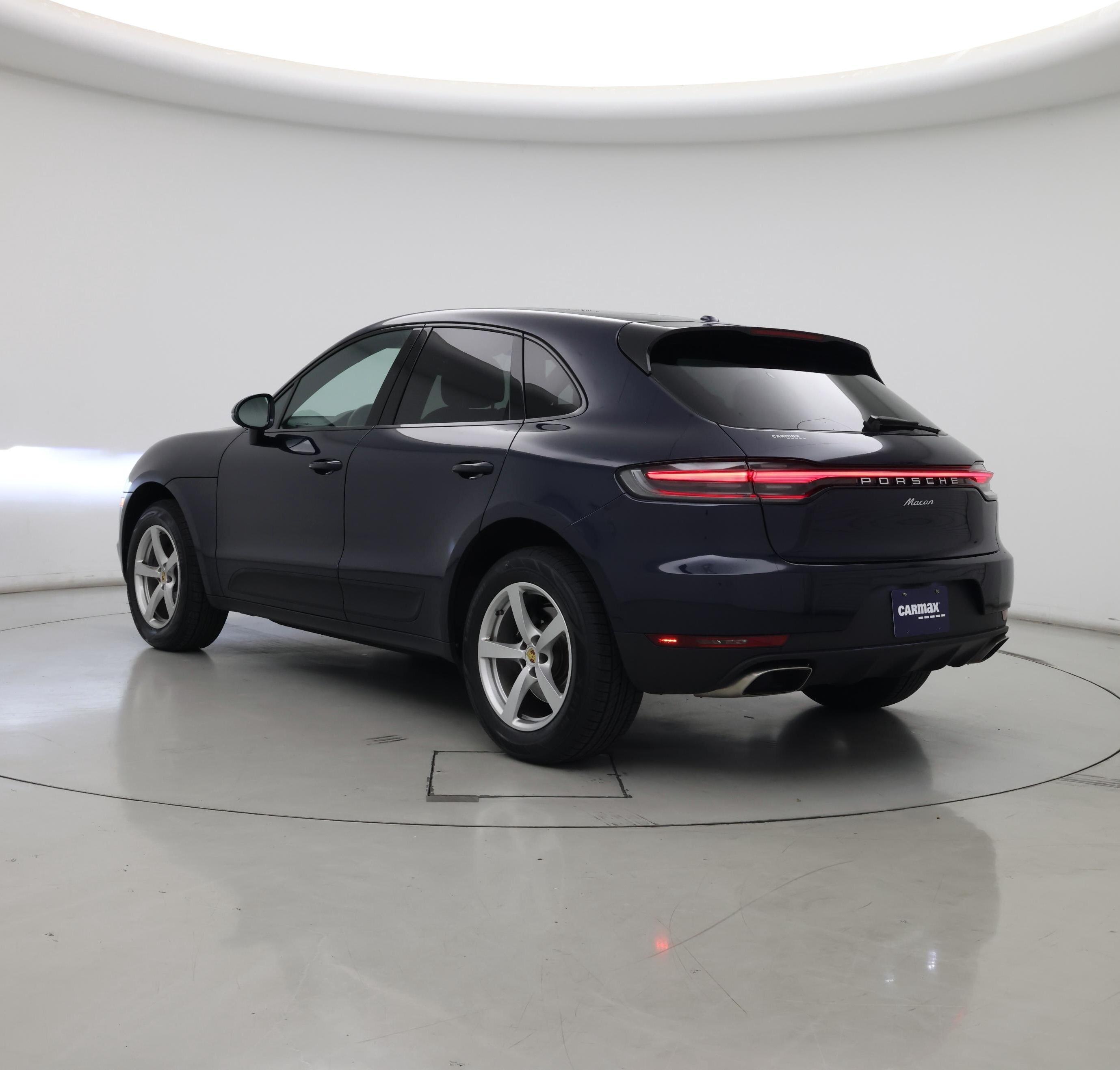 Thumbnail: 2019 Porsche Macan - 2