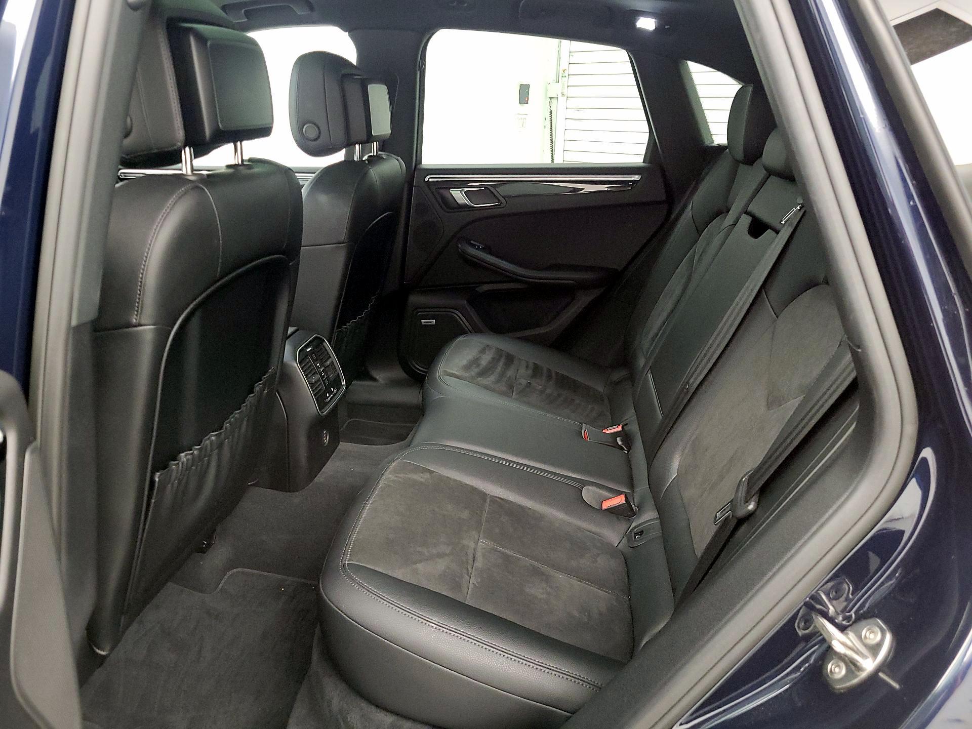 Thumbnail: 2019 Porsche Macan - 20