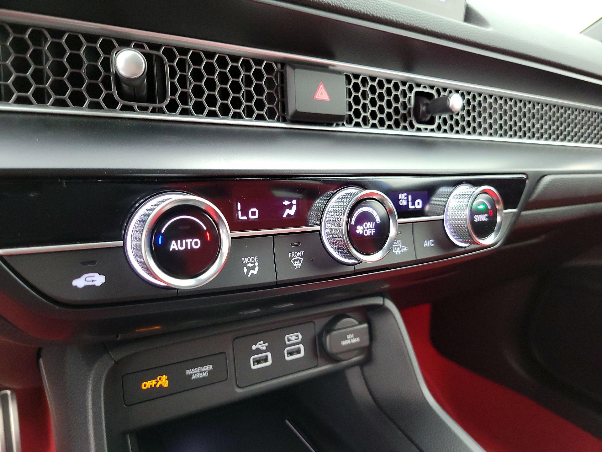 Thumbnail: 2024 Honda Civic - 17