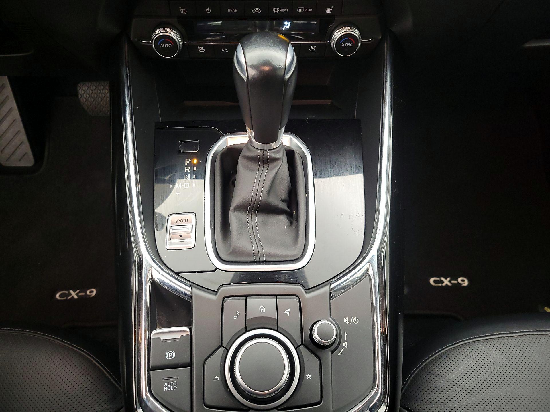 Thumbnail: 2022 Mazda CX-9 - 17