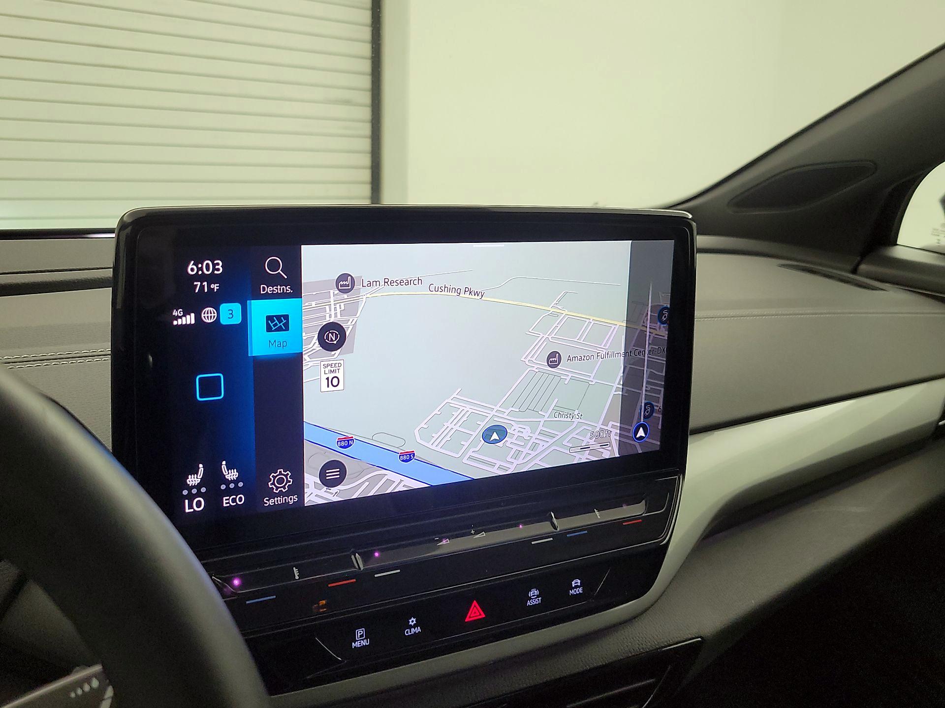 Thumbnail: 2023 Volkswagen ID.4 - 14