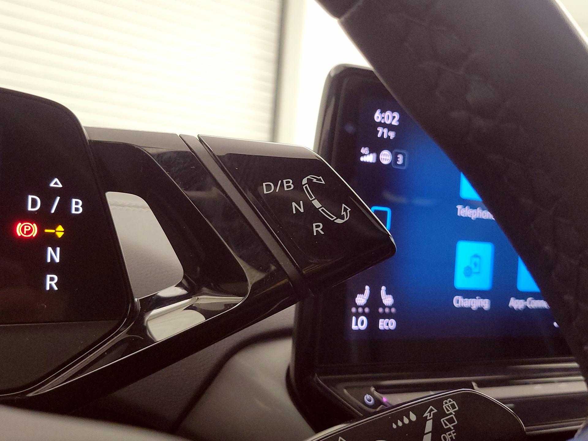 Thumbnail: 2023 Volkswagen ID.4 - 18