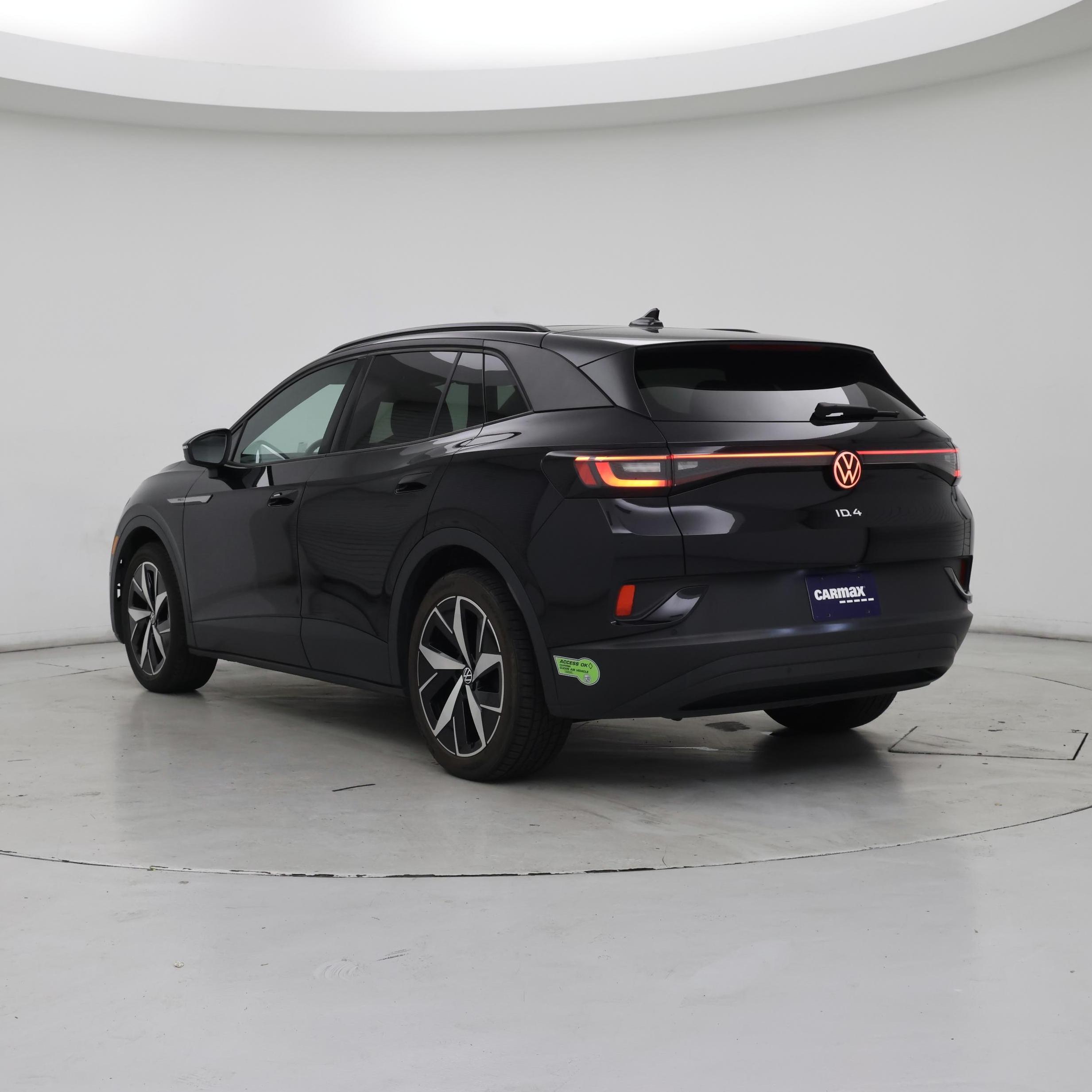 Thumbnail: 2023 Volkswagen ID.4 - 2