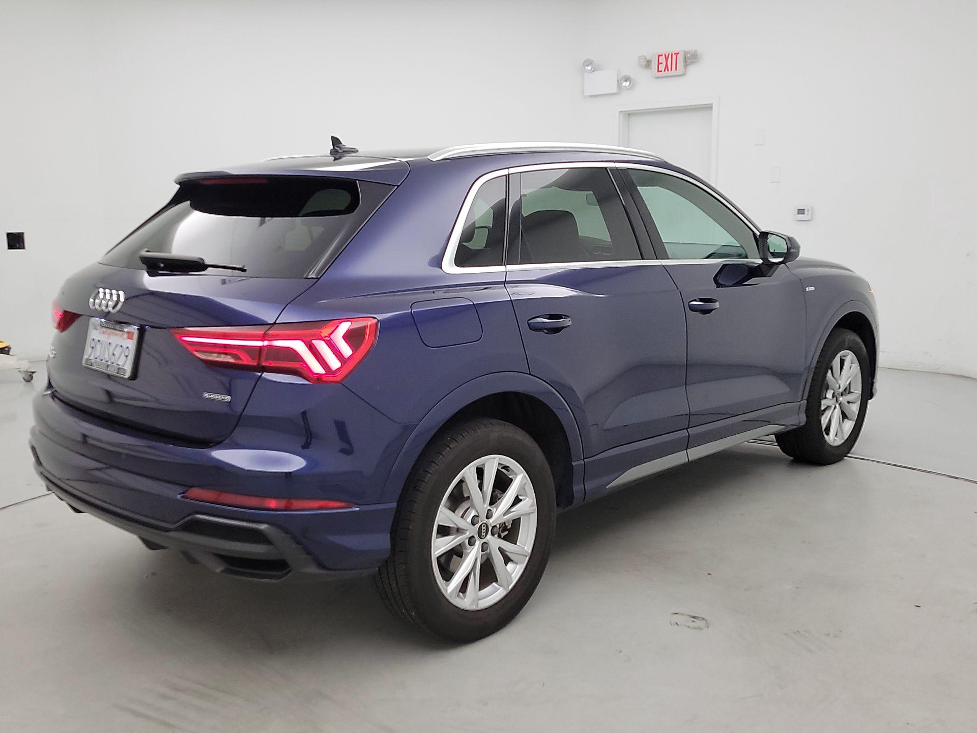 Thumbnail: 2022 Audi Q3 - 5