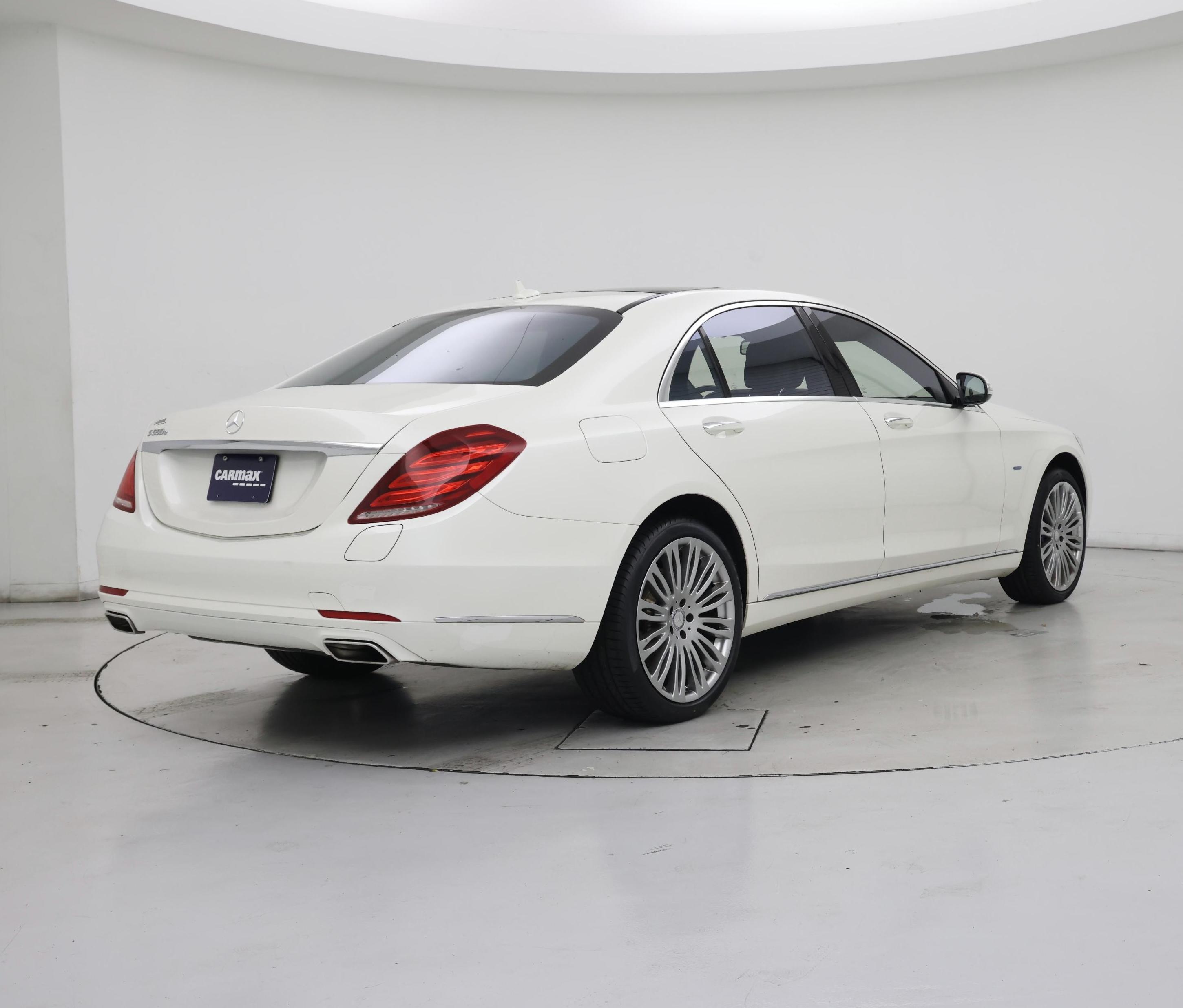 Thumbnail: 2016 Mercedes-Benz S-Class - 8