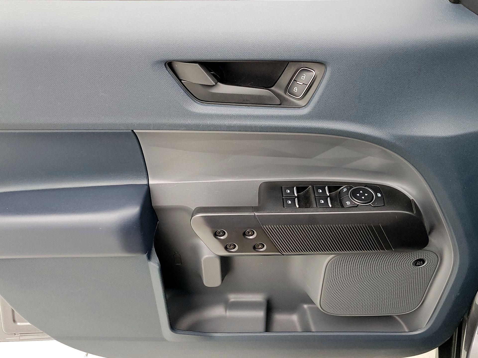 Thumbnail: 2025 Ford Maverick - 12