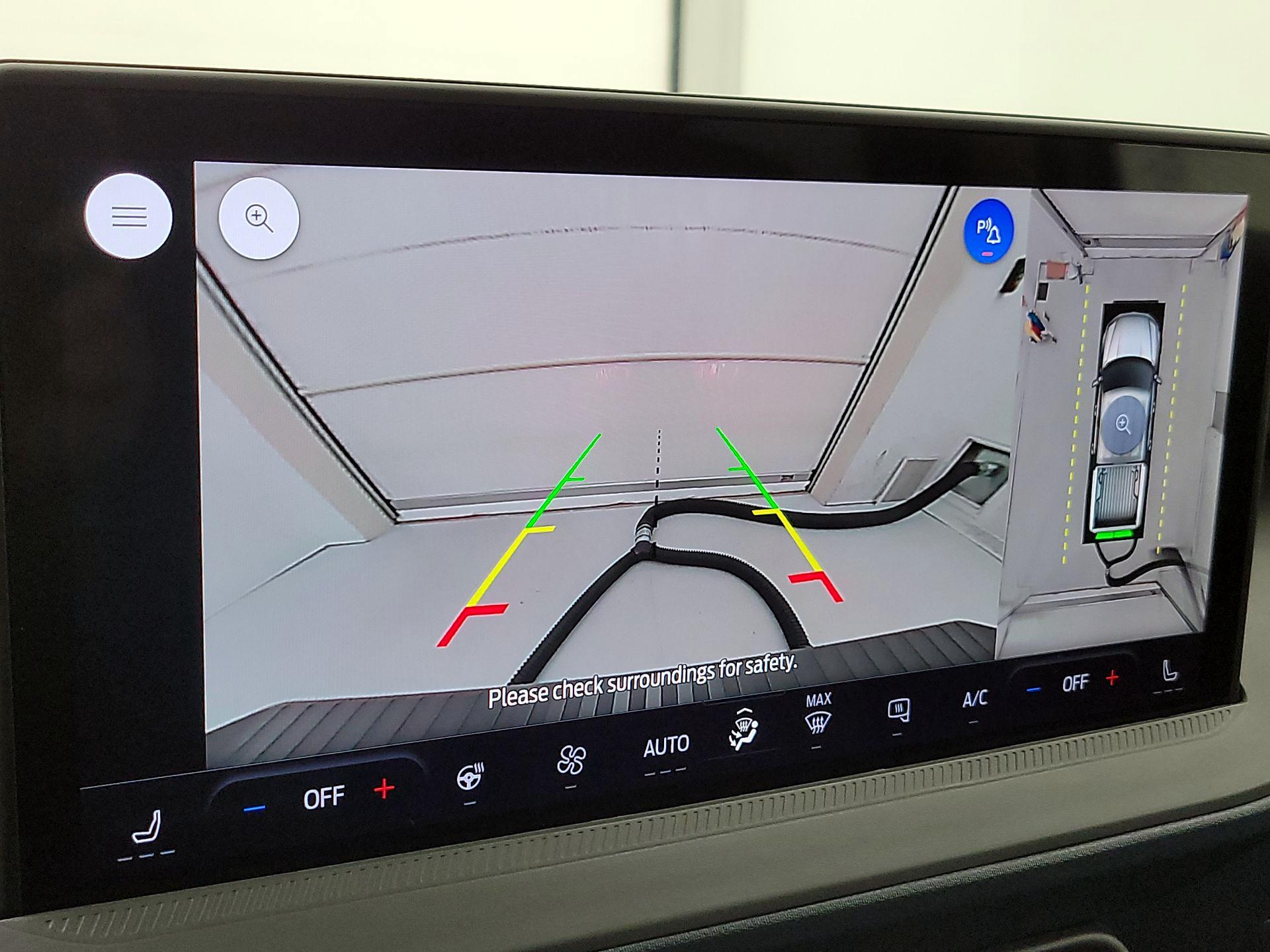 Thumbnail: 2025 Ford Maverick - 15